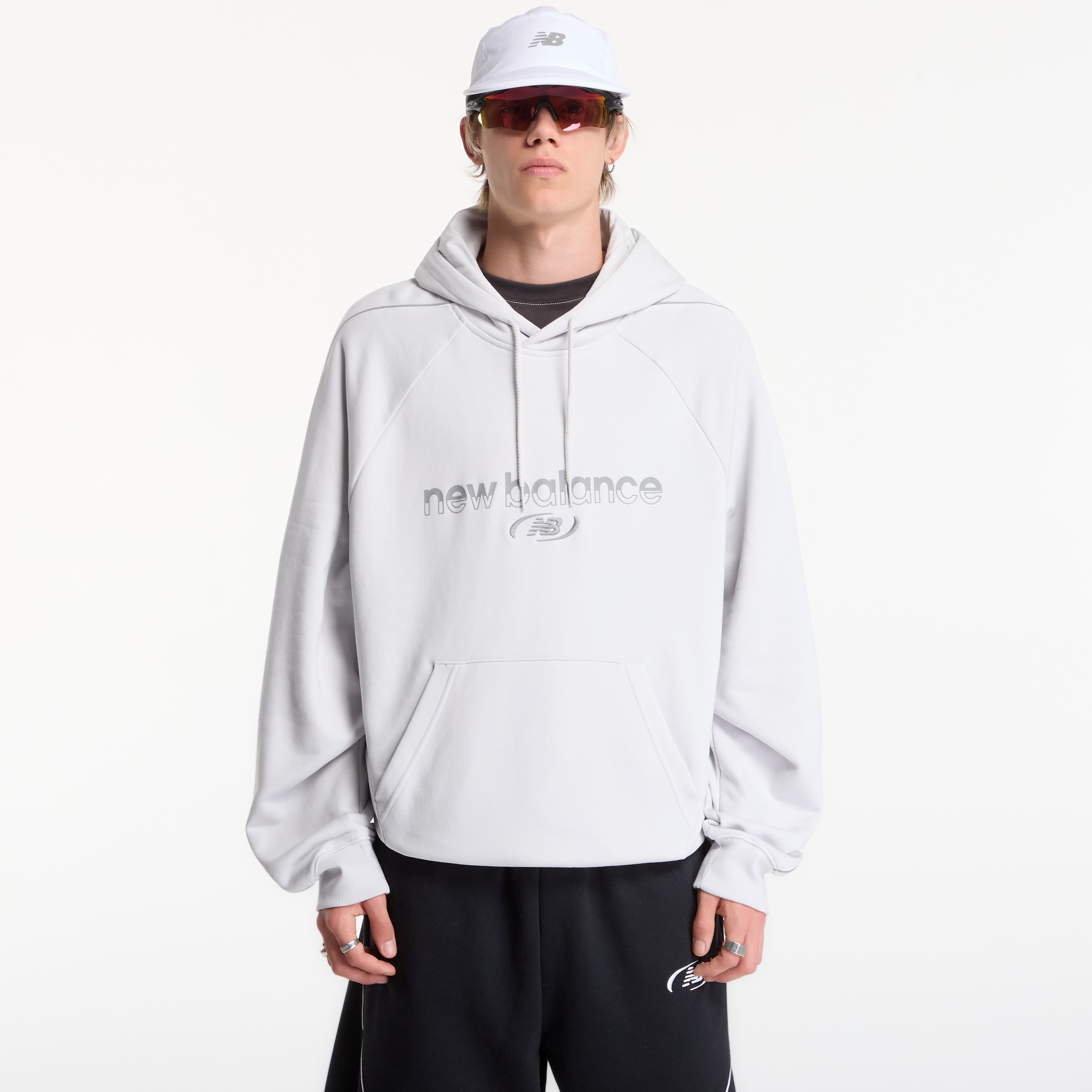 Суитшърт New Balance Trackside French Terry Hoodie Grey Matter L