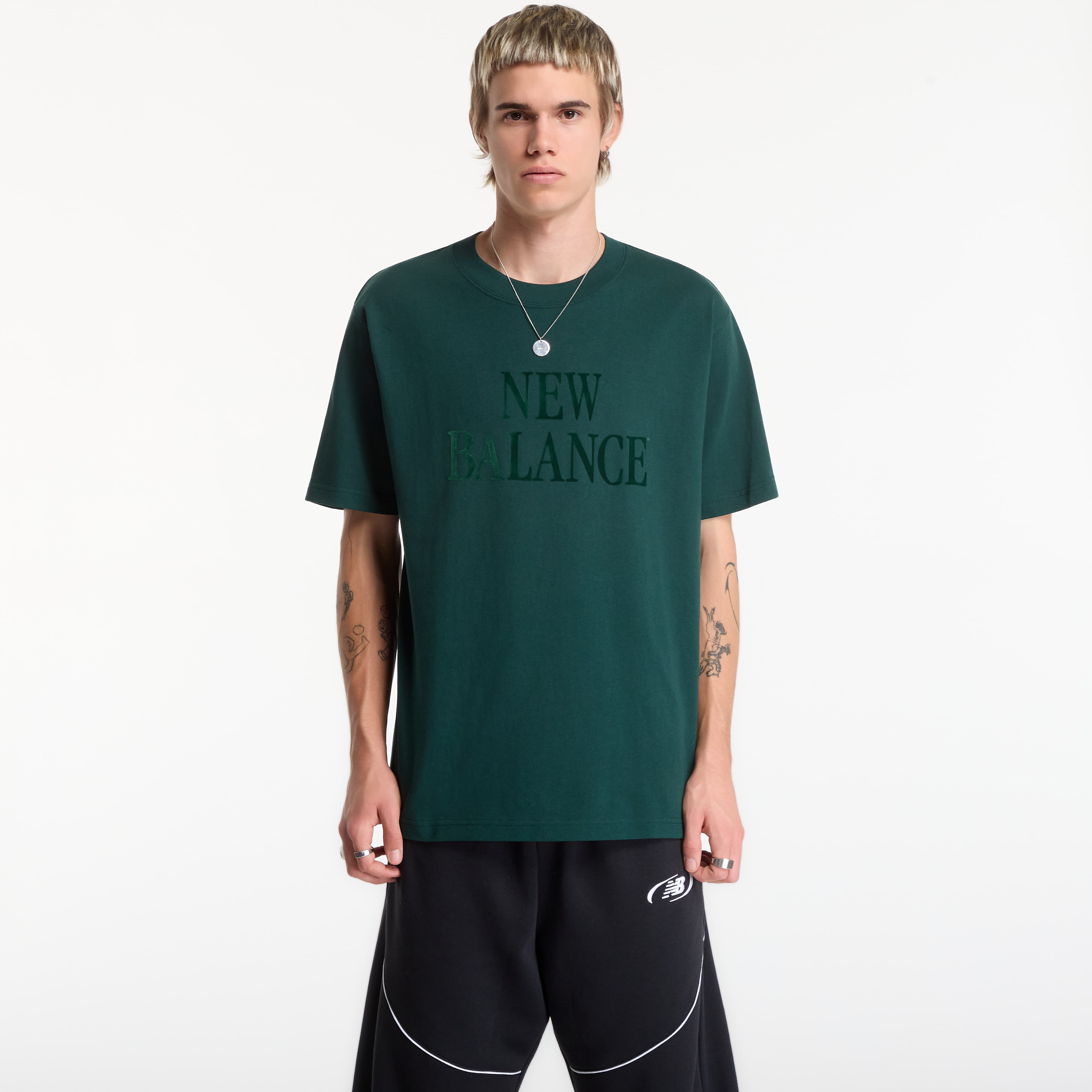 Тениска New Balance Athletics Flocked Logo T-Shirt Nordic Green S