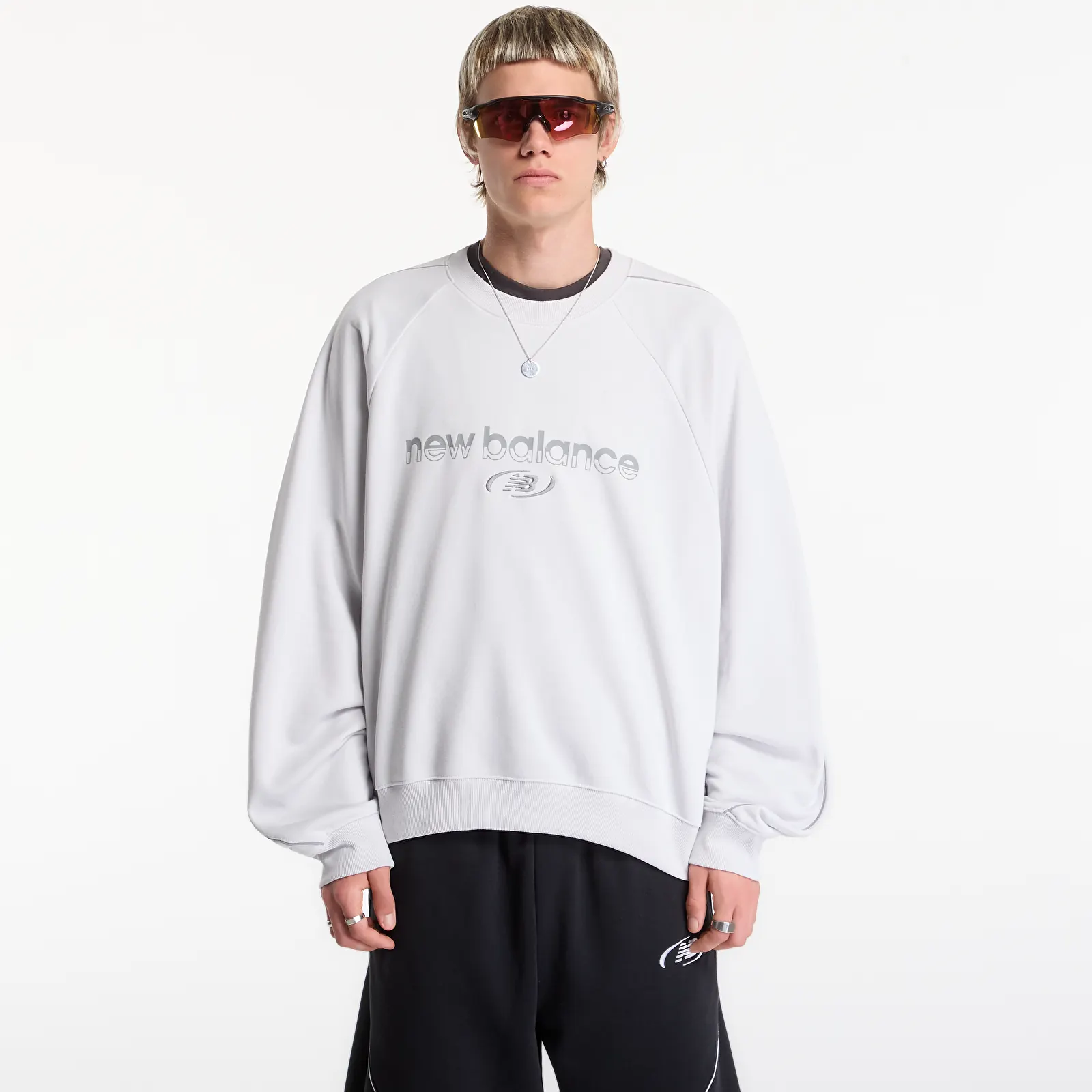Miesten collegepaidat New Balance Trackside French Terry Crew Grey Matter