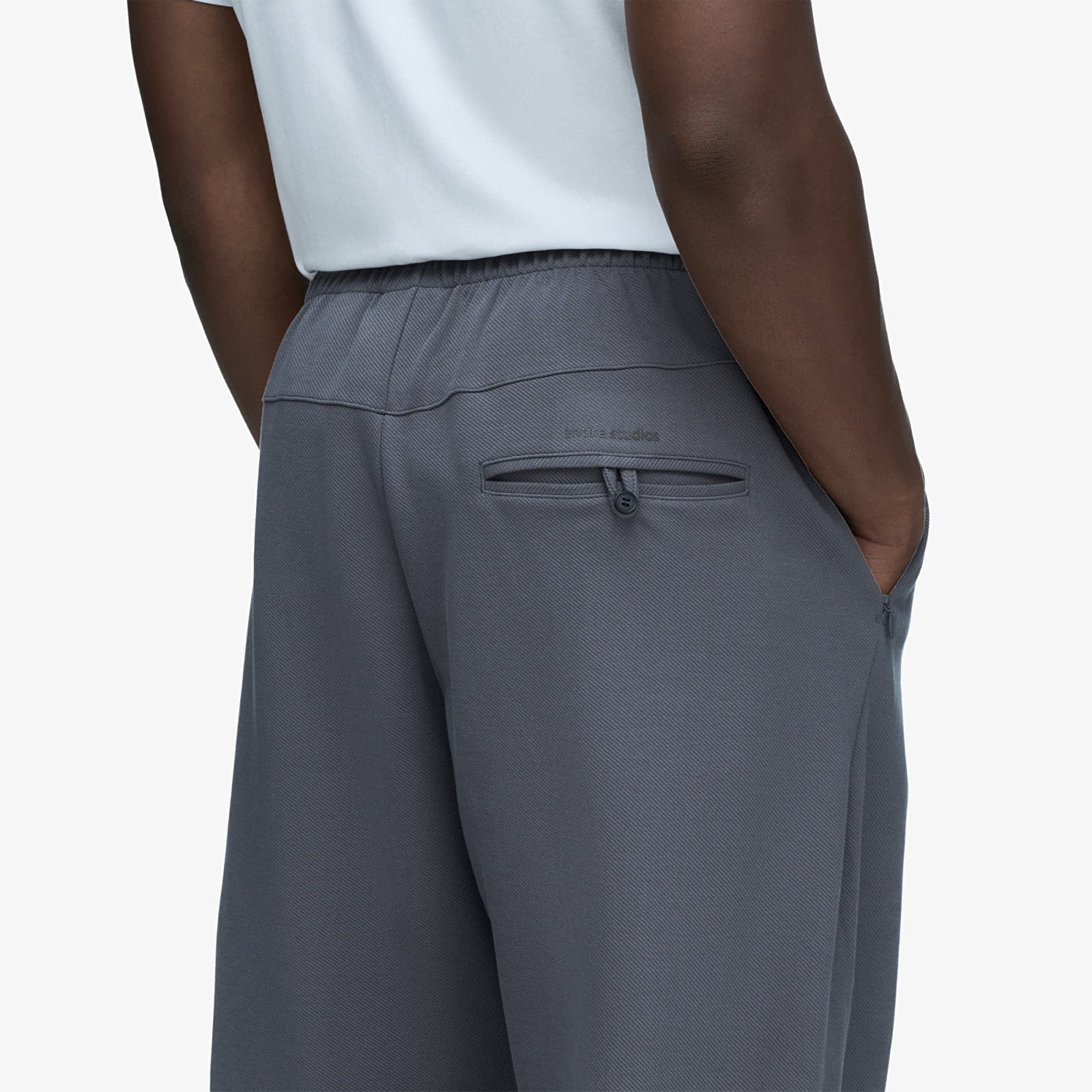 Pantalons homme adidas x entire studios Z.N.E. Sweatpant Granite