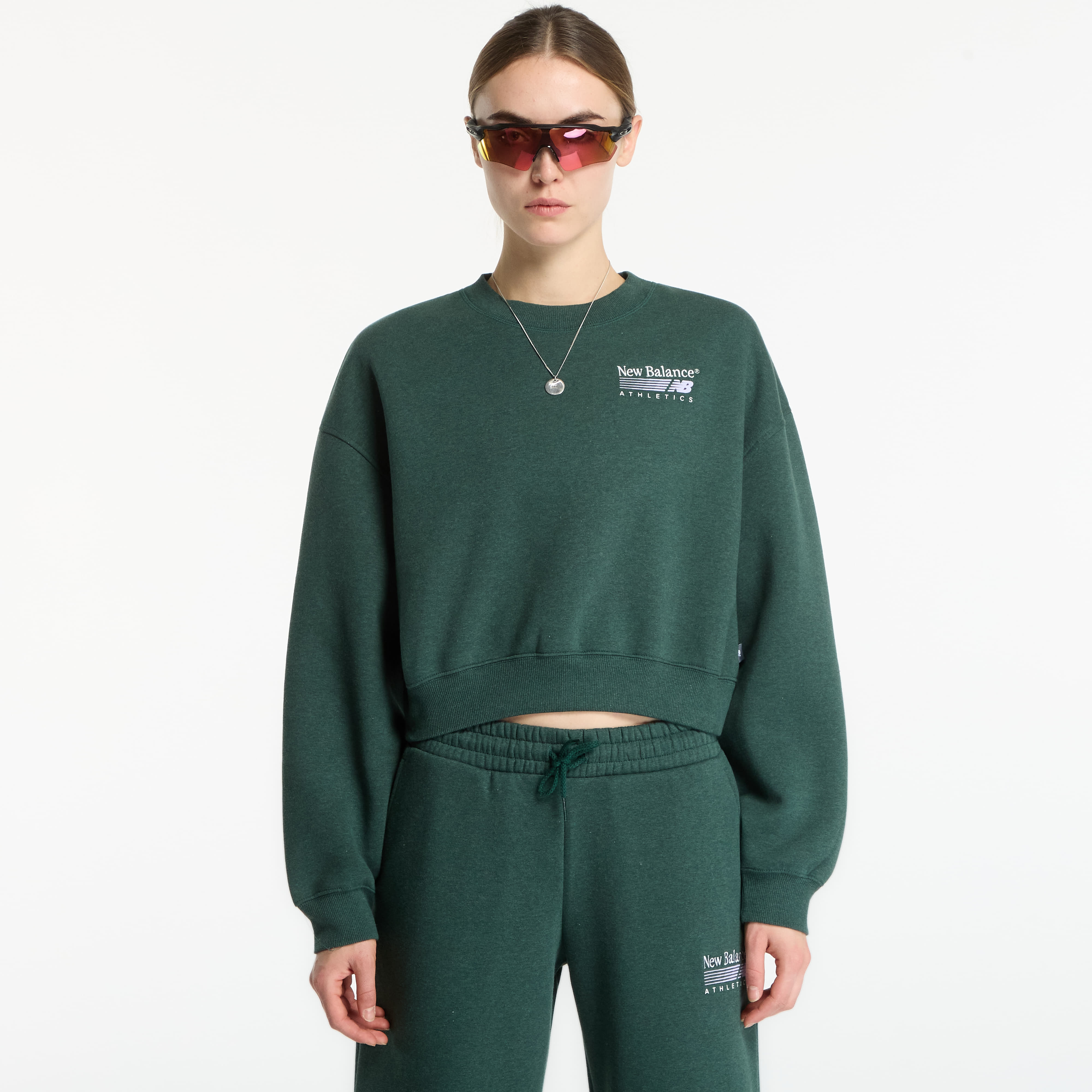 Суитшърт New Balance Trackside Fleece Crew Nordic Green Heather XS
