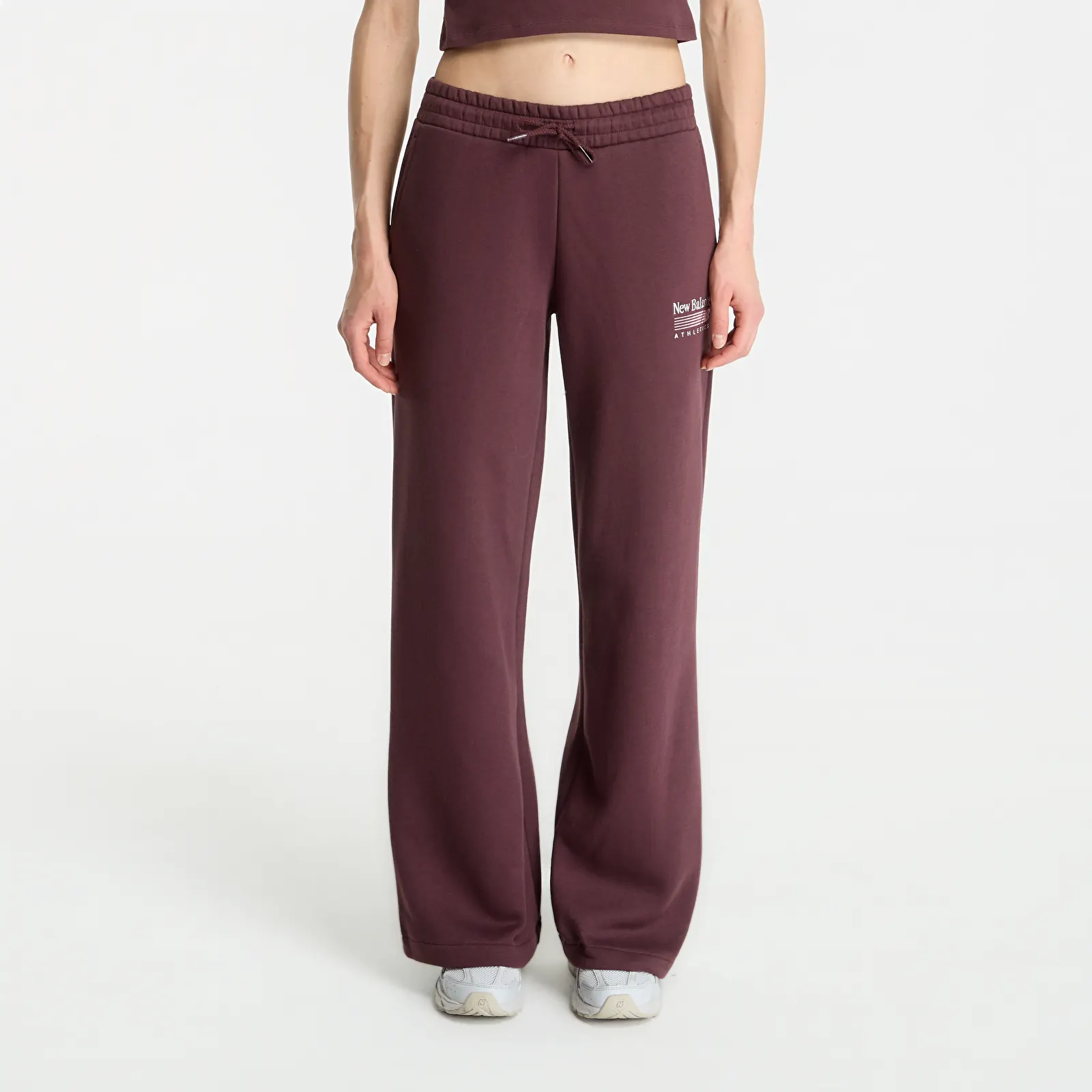 Женские спортивные брюки New Balance Trackside Fleece Pant Cherry Leather