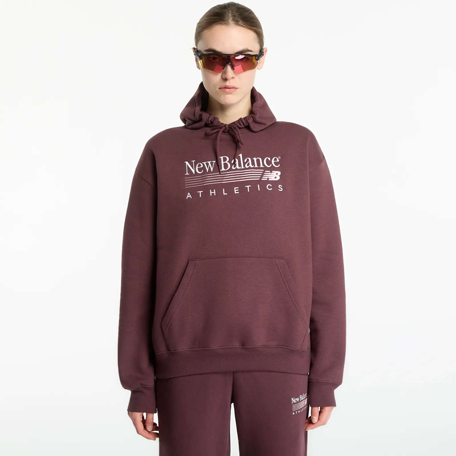 Sweats à capuche femme New Balance Trackside Fleece Hoodie Cherry Leather