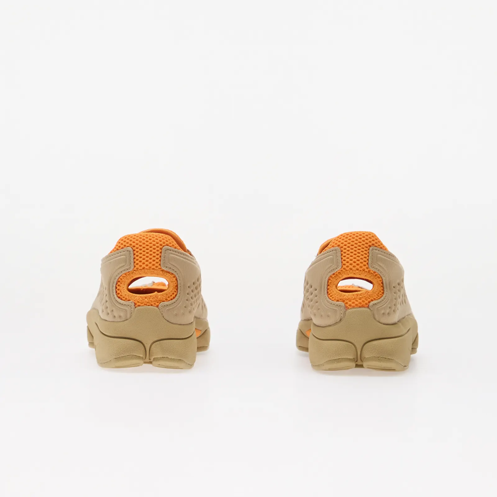 Baskets femme Nike Rift 2 Yukon Tan/ Vivid Orange-College Navy