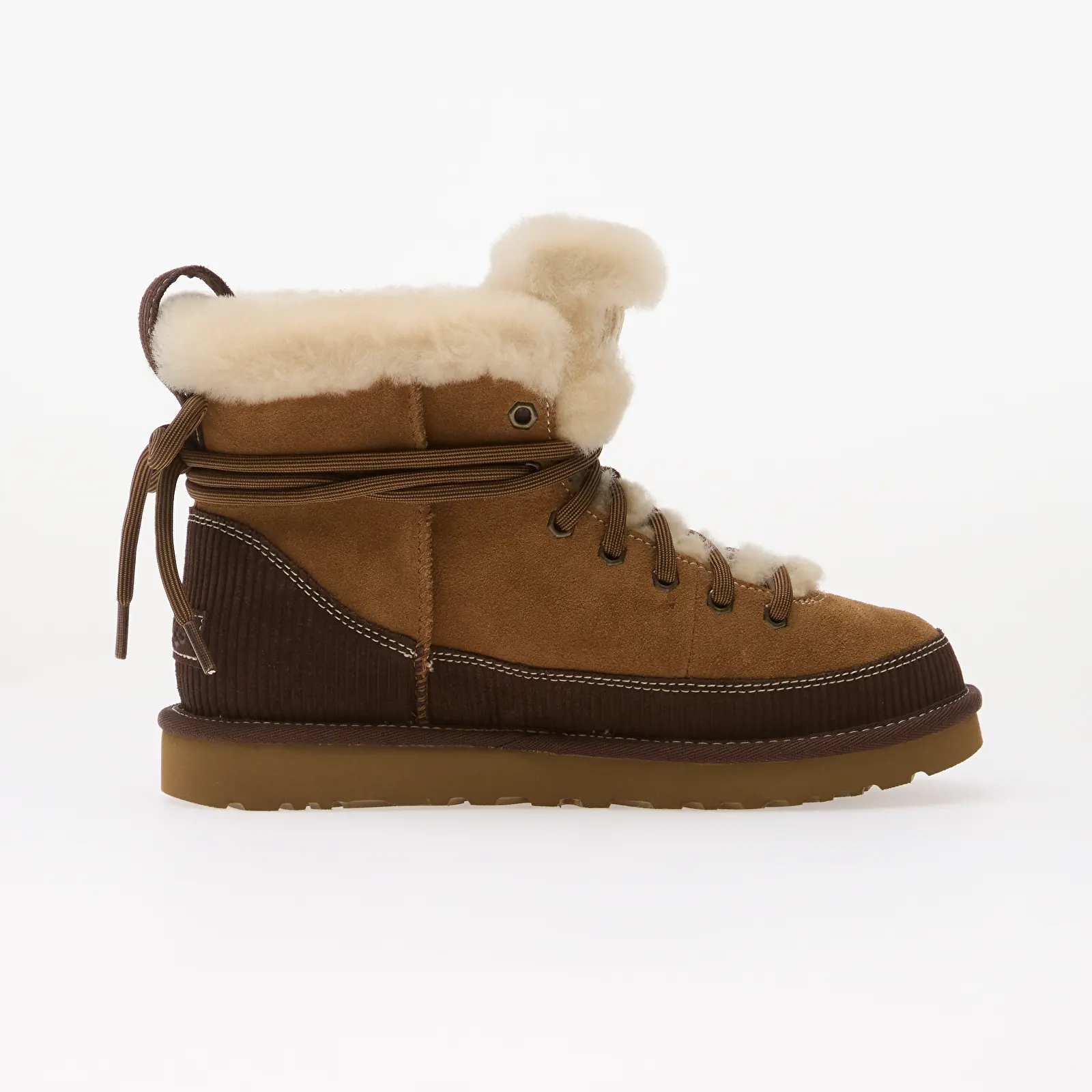 Naisten lenkkarit ja kengät UGG W Classic Heritage Lace-Up Chestnut