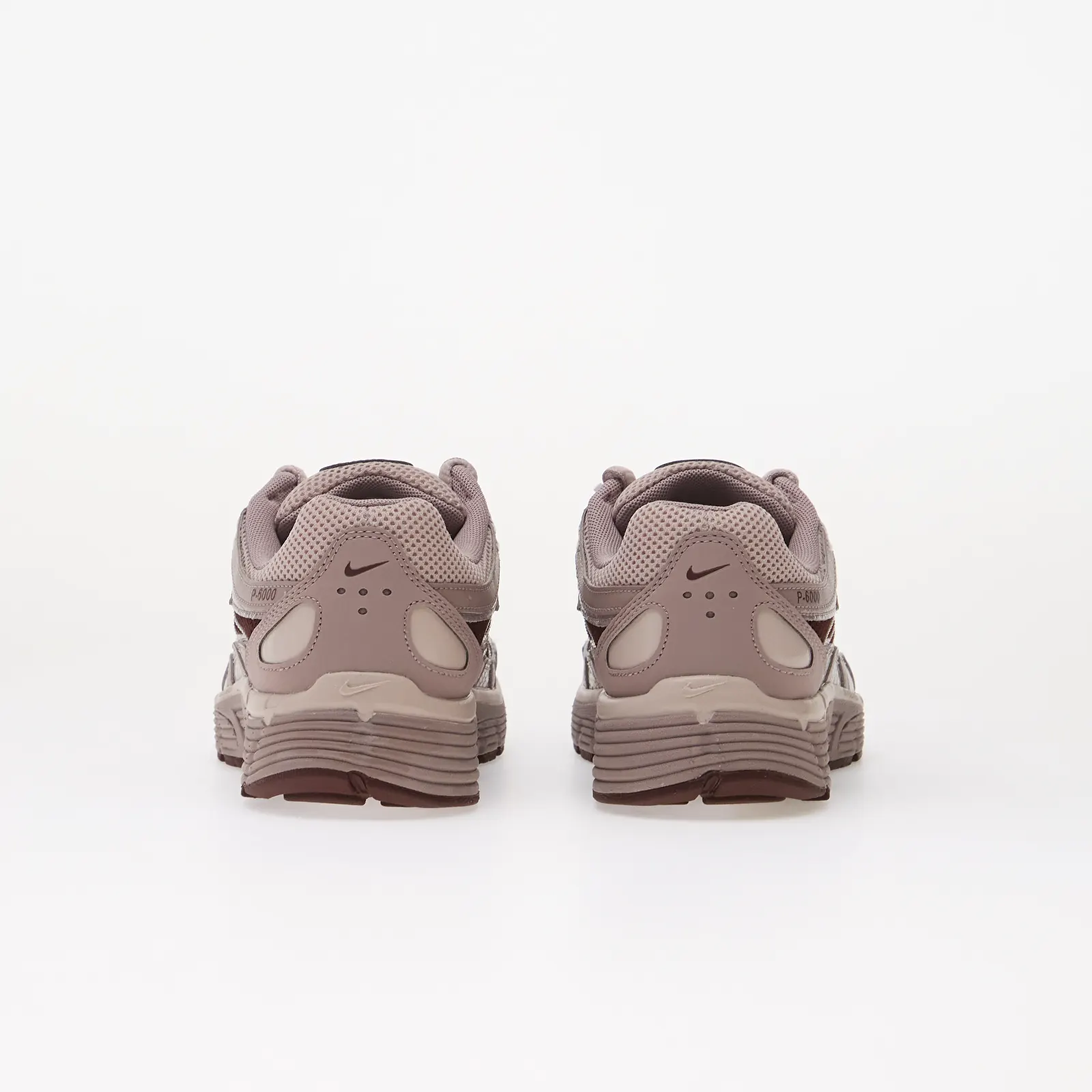 Dámske tenisky Nike P-6000 Lt Violet Ore/ Platinum Violet