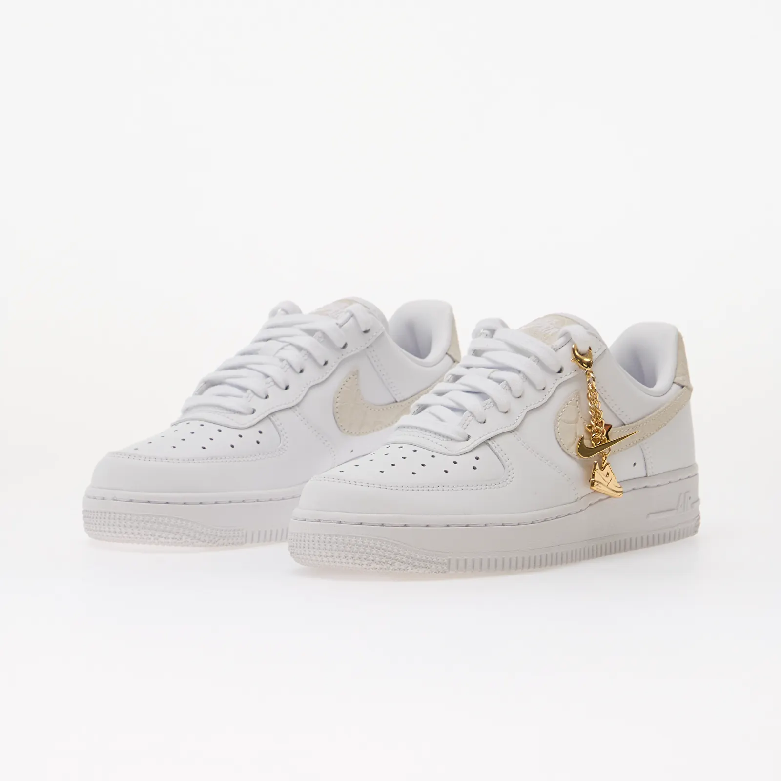 Sneakers donna Nike Air Force 1 '07 White/ White-Metallic Gold