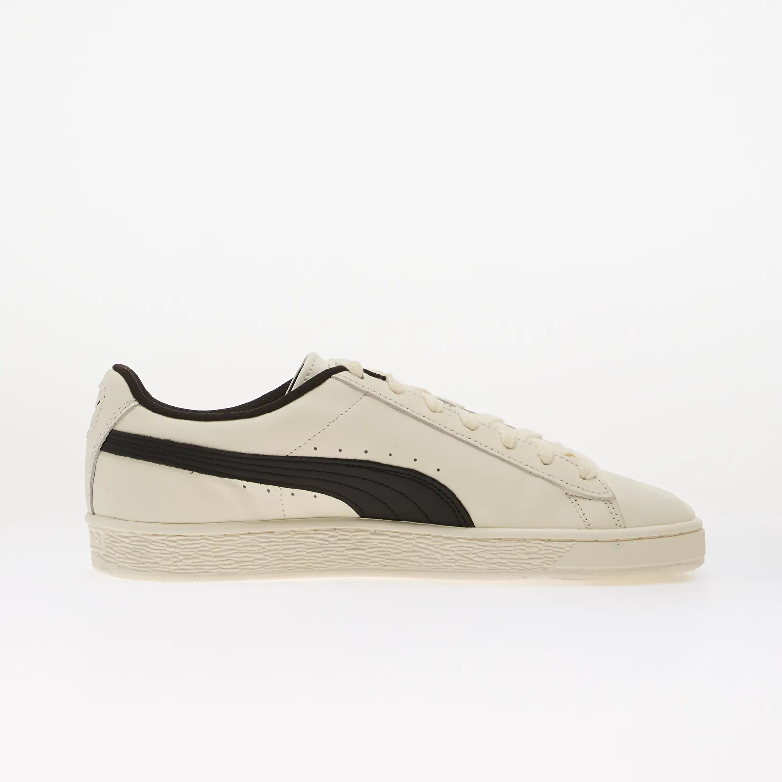 Vyriški sportbačiai Puma Suede Warm White/ Puma Black