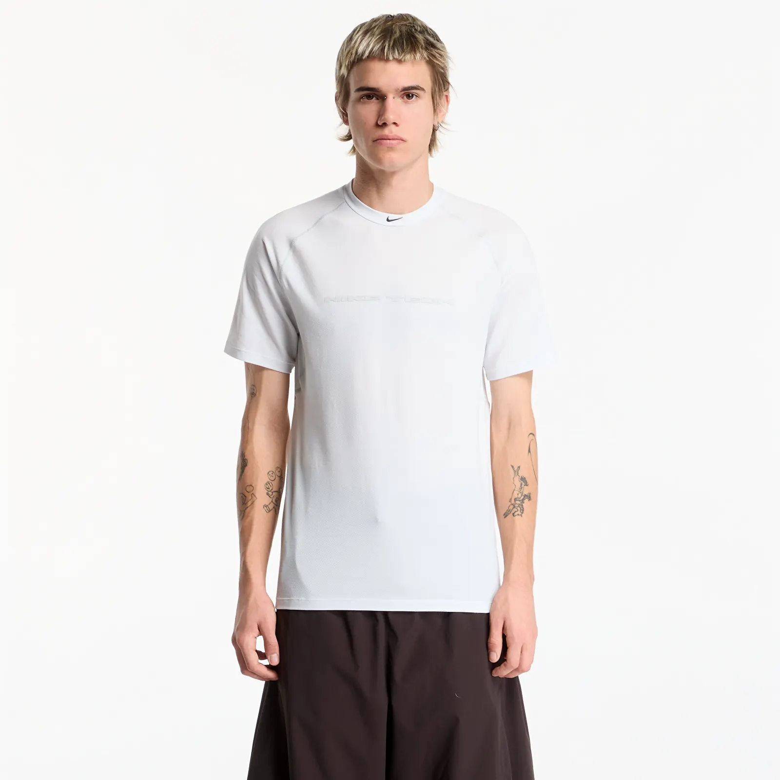 T-shirts homme Nike Tech Men's Dri-FIT Short-Sleeve Top Off White/ Grey Fog/ Black