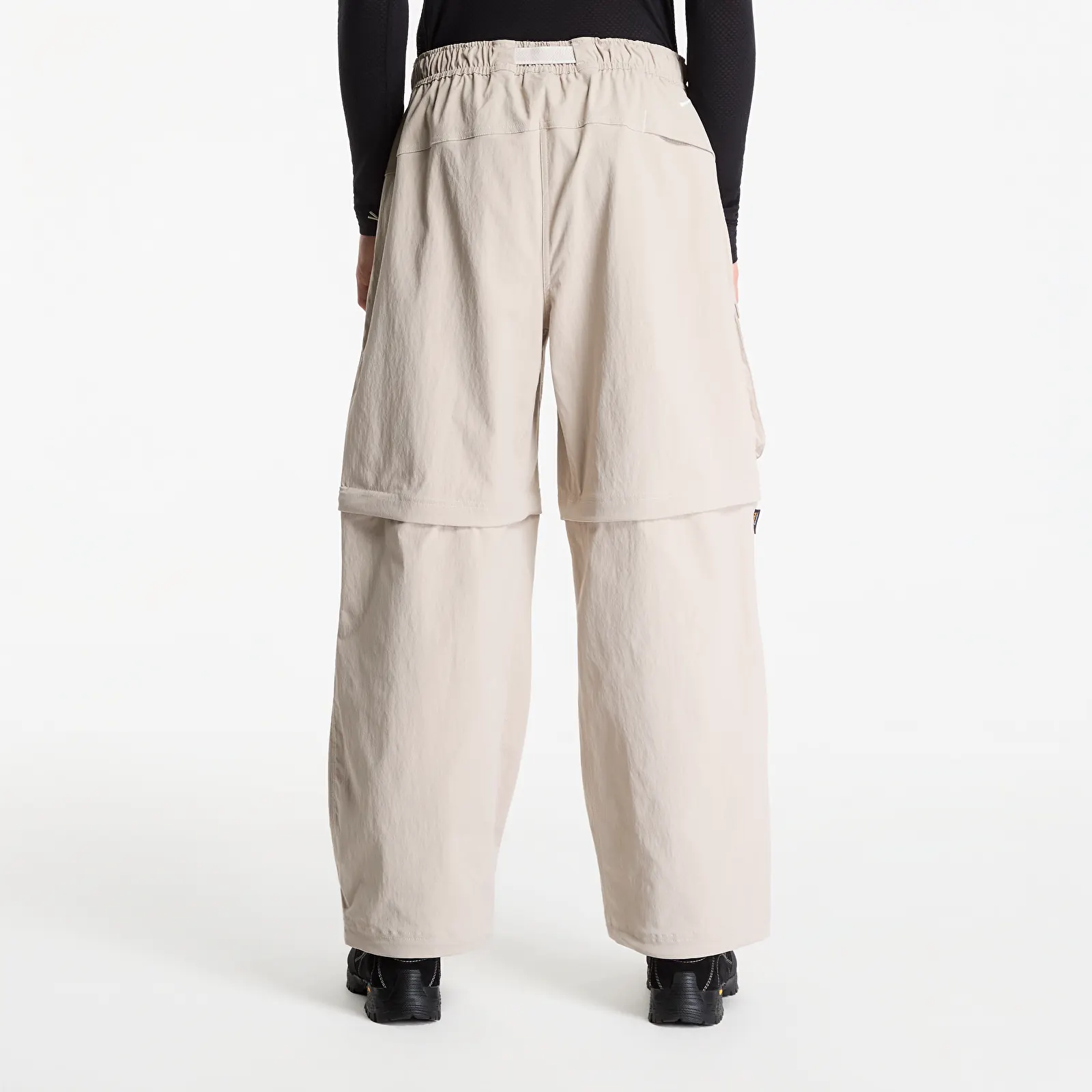 Мужские штаны Nike ACG "Smith Summit" Men's Zip Cargo Pants Cream Ii/ Summit White
