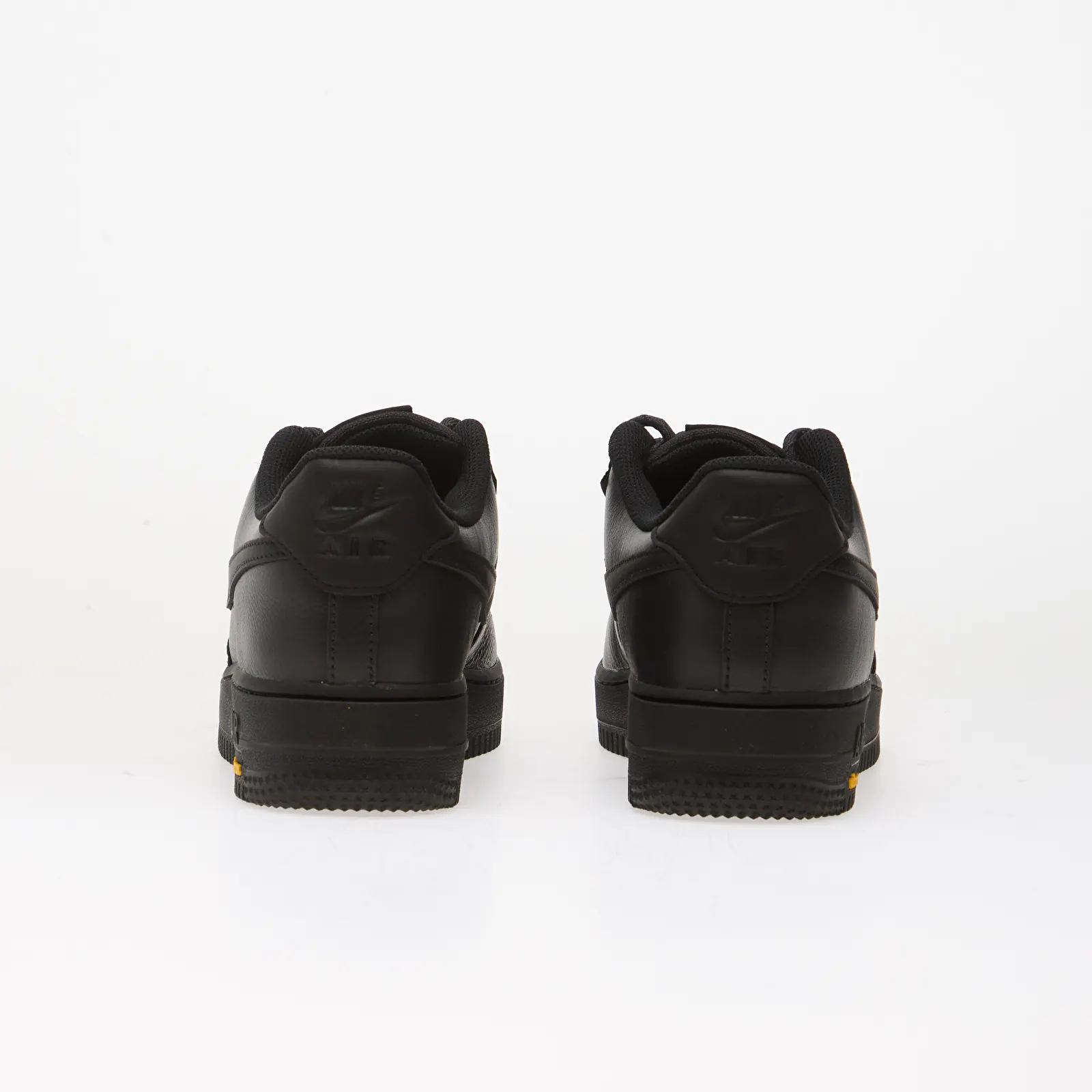 Sportschuhe für Männer Nike Air Force 1 GORE-TEX Vibram Off Noir/ Black-Speed Yellow