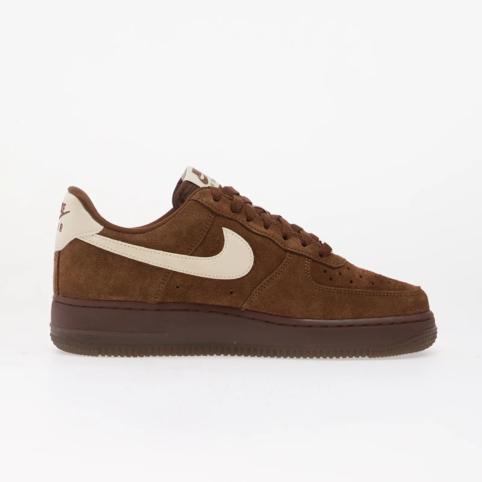 Women's sneakers Nike Air Force 1 '07 Suede Cacao Wow/ Soft Pearl-Team Green