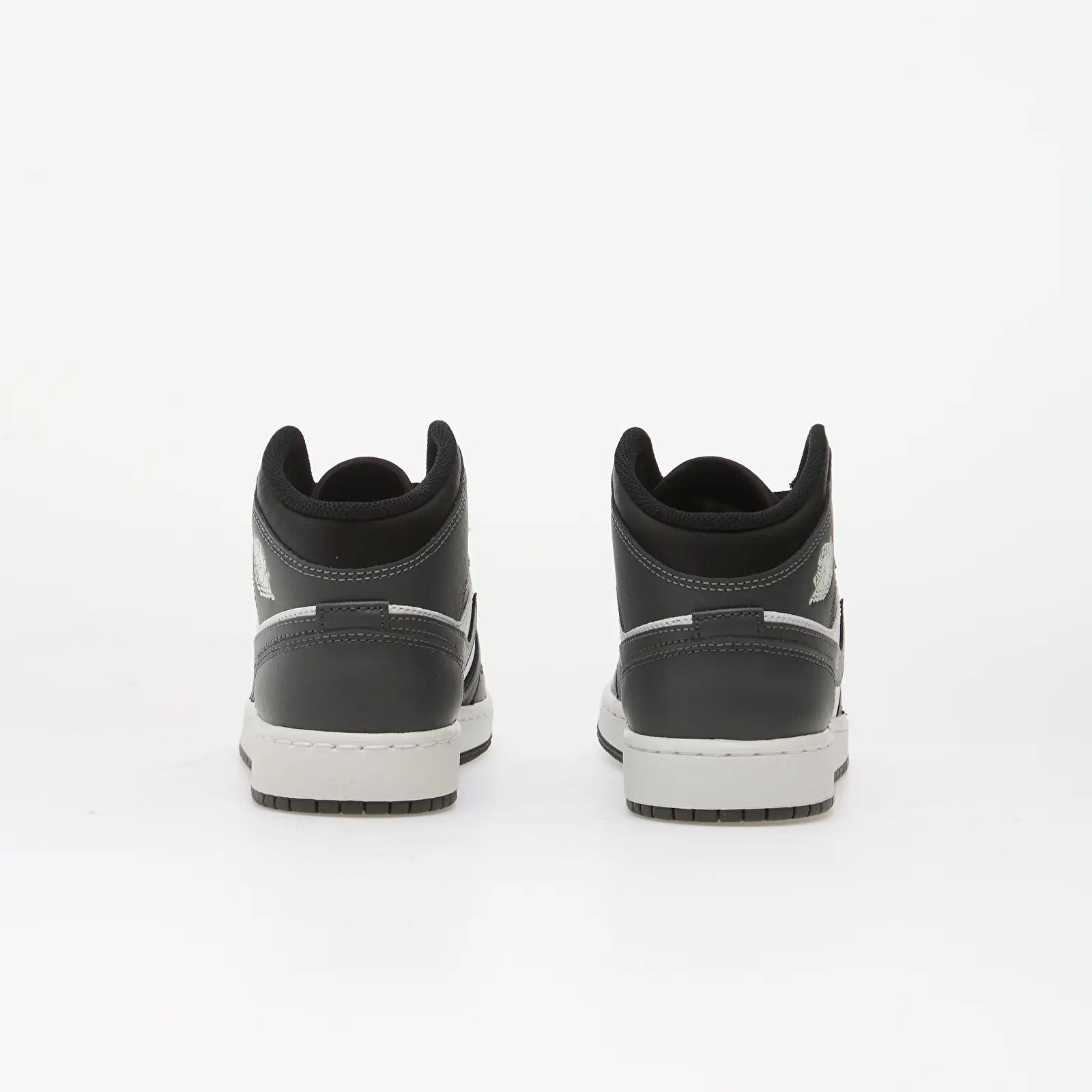 Bērnu kedas un apavi Air Jordan 1 Mid Kids Black/ Iron Grey-White
