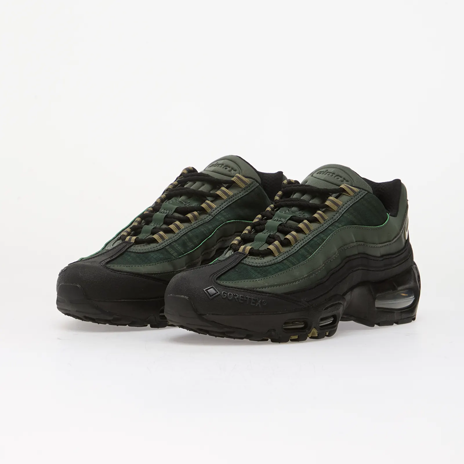Moške superge Nike Air Max 95 Big Bubble GORE-TEX Camo Green/ Neutral Olive-Black