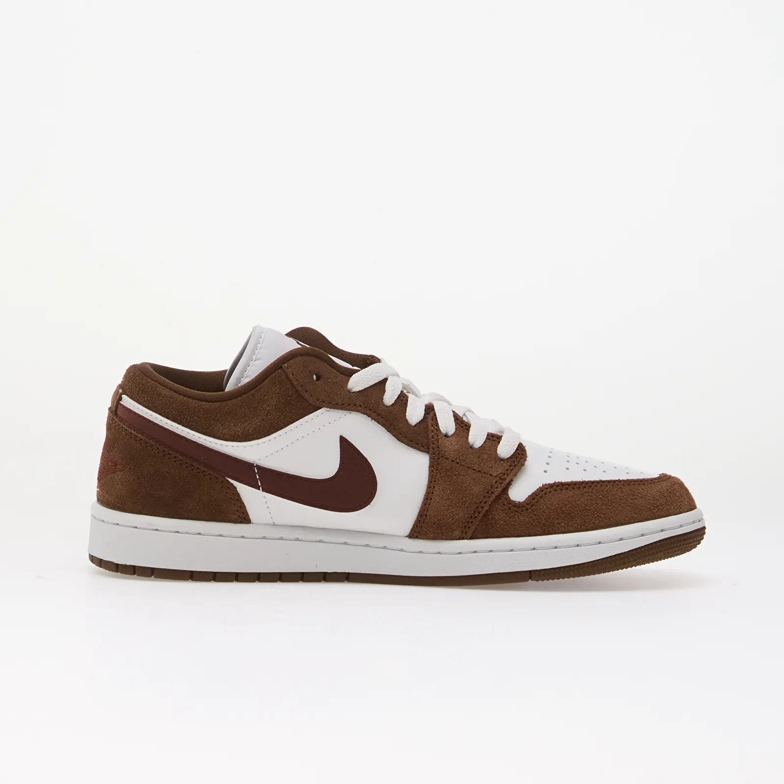 Дамски кецове Air Jordan 1 Low Cacao Wow/ Bronze Eclipse-White