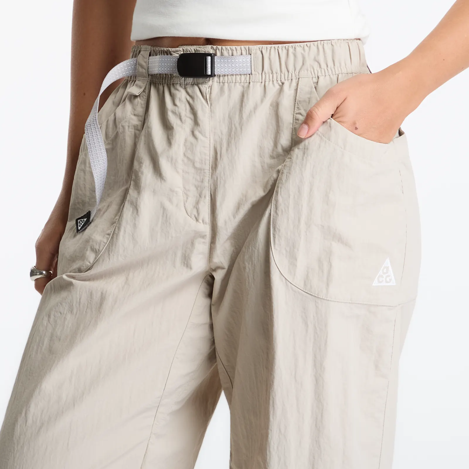 Naisten housut Nike ACG "Dolomiti" Women's Pants Cream Ii/ Summit White
