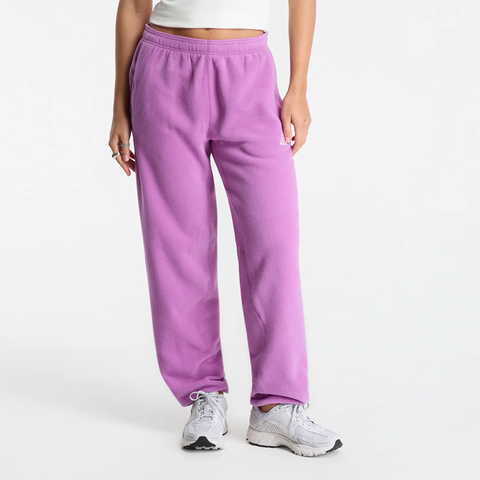 Pantaloni donna Nike ACG "Wolf Tree" Pants Monarch Purple/ Summit White