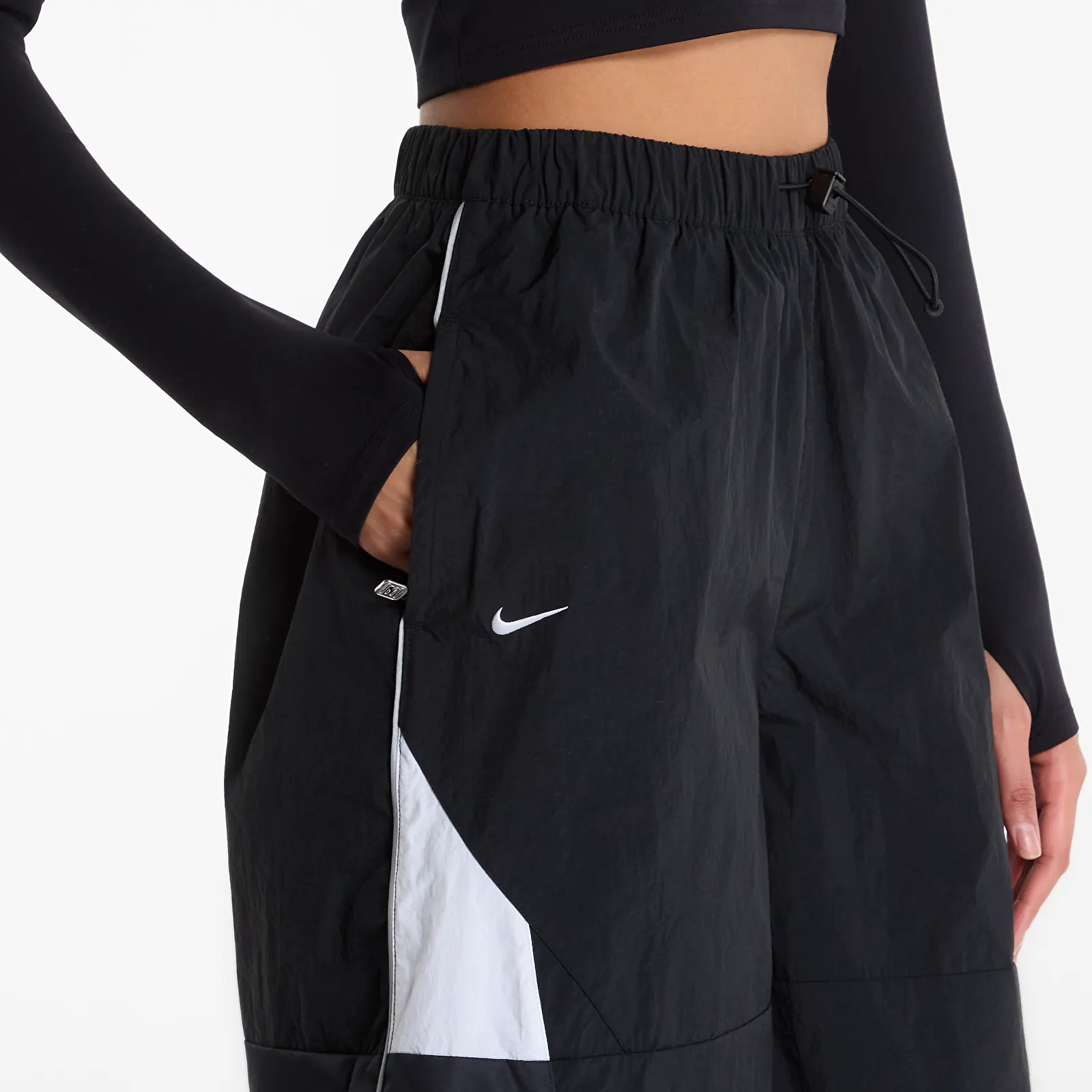 Kratke hlače  Nike Sportswear Women's Woven Shorts Black/ White