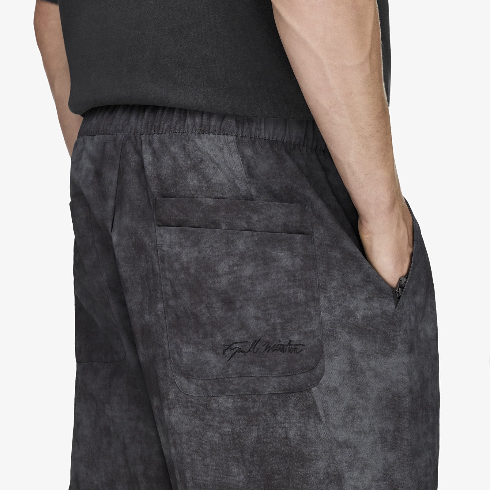 Dresy męskie adidas x Tyrrell Winston Z.N.E. Trackpant Grey Five/ Utility Black