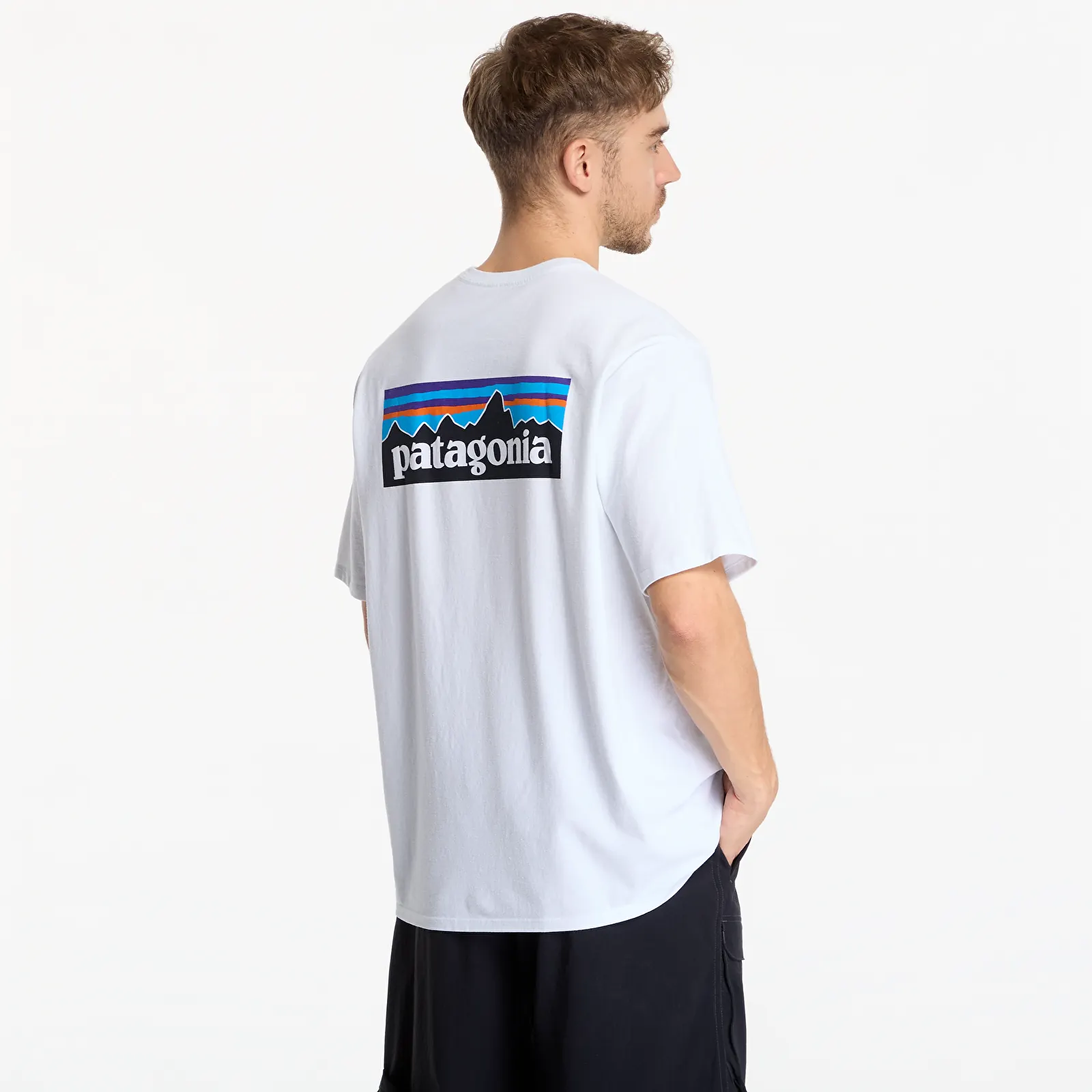 T-shirts Patagonia P-6 Logo Responsibili-Tee Fiber White