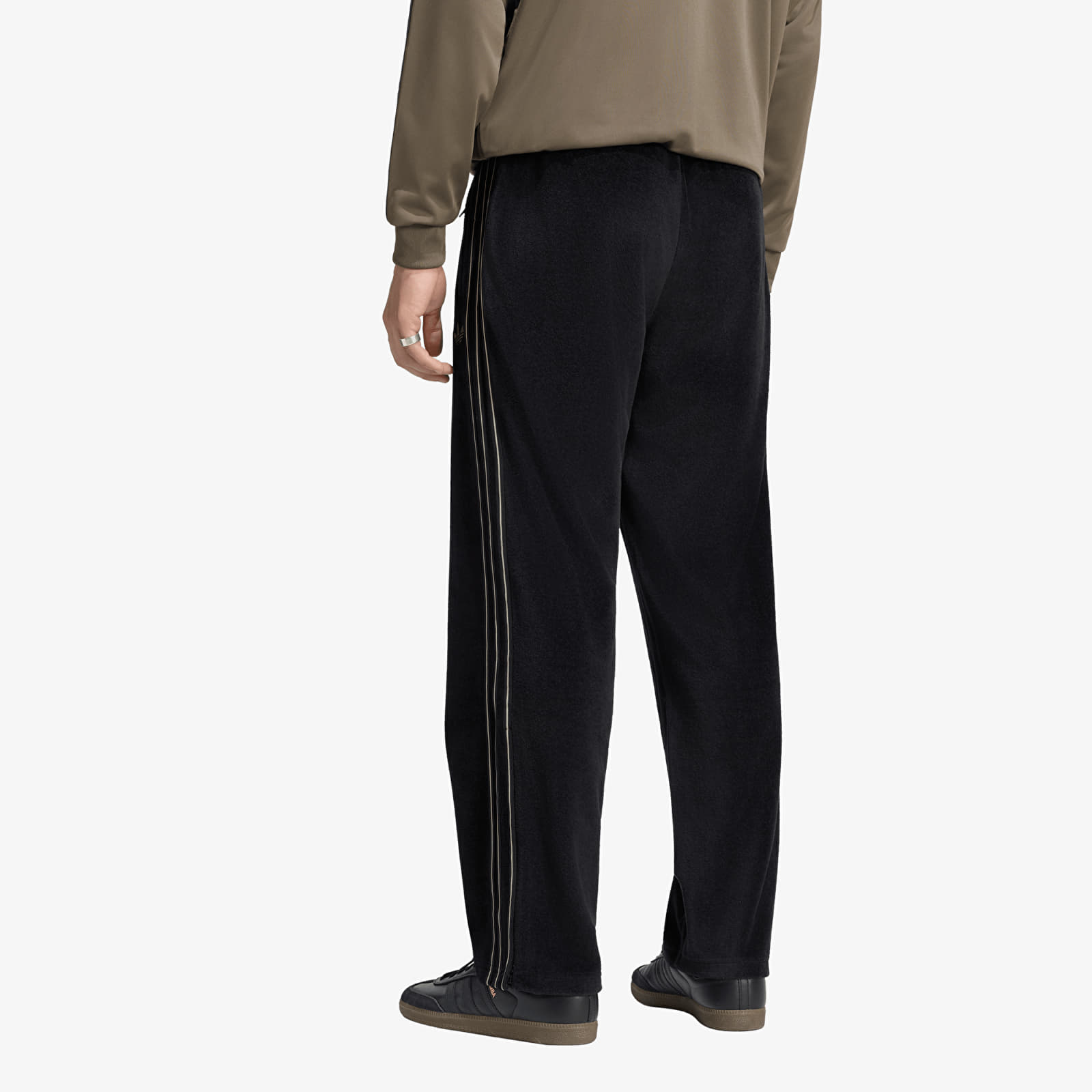 Pantaloni de trening pentru bărbați adidas Firebird Velour Track Pants Black