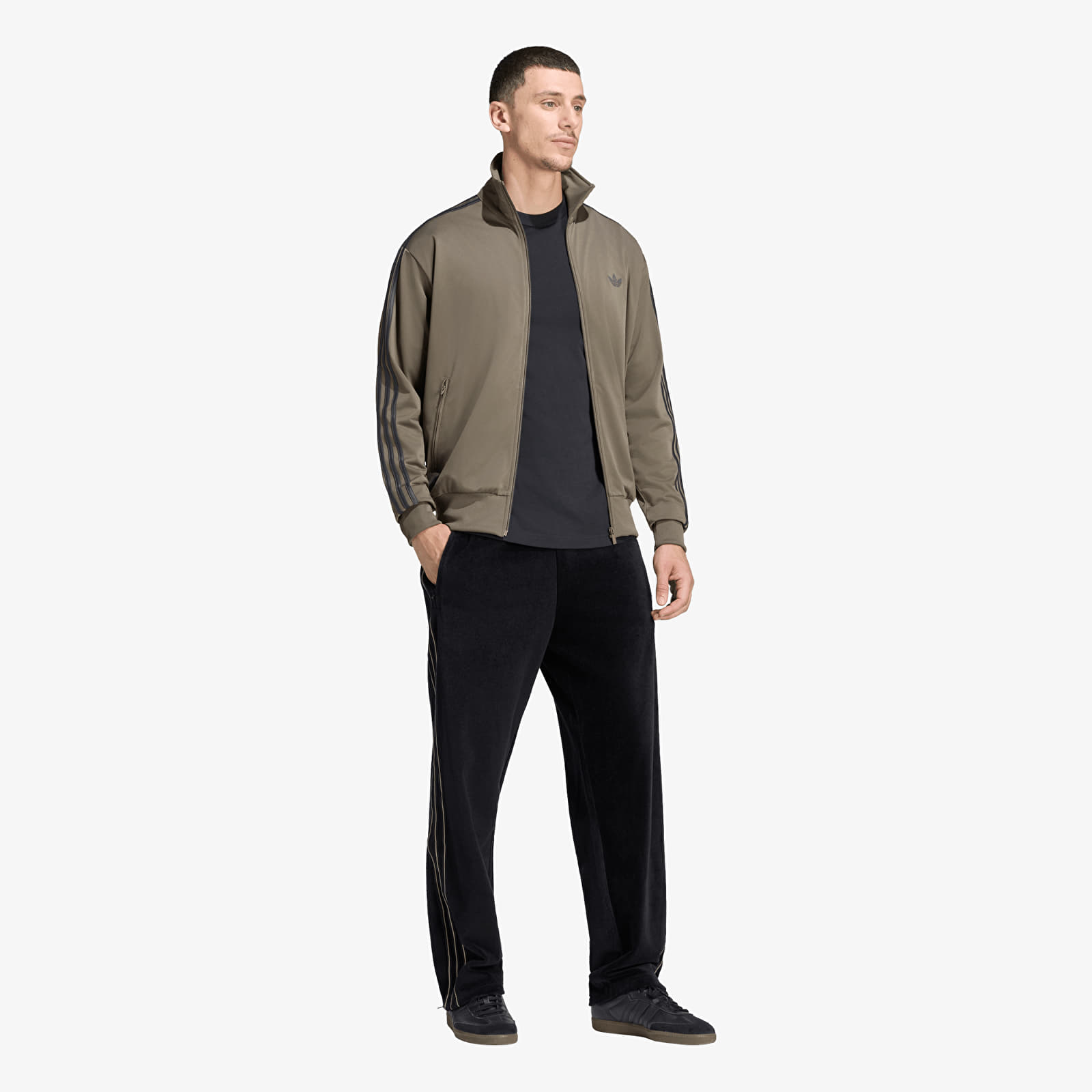 Pantaloni de trening pentru bărbați adidas Firebird Velour Track Pants Black