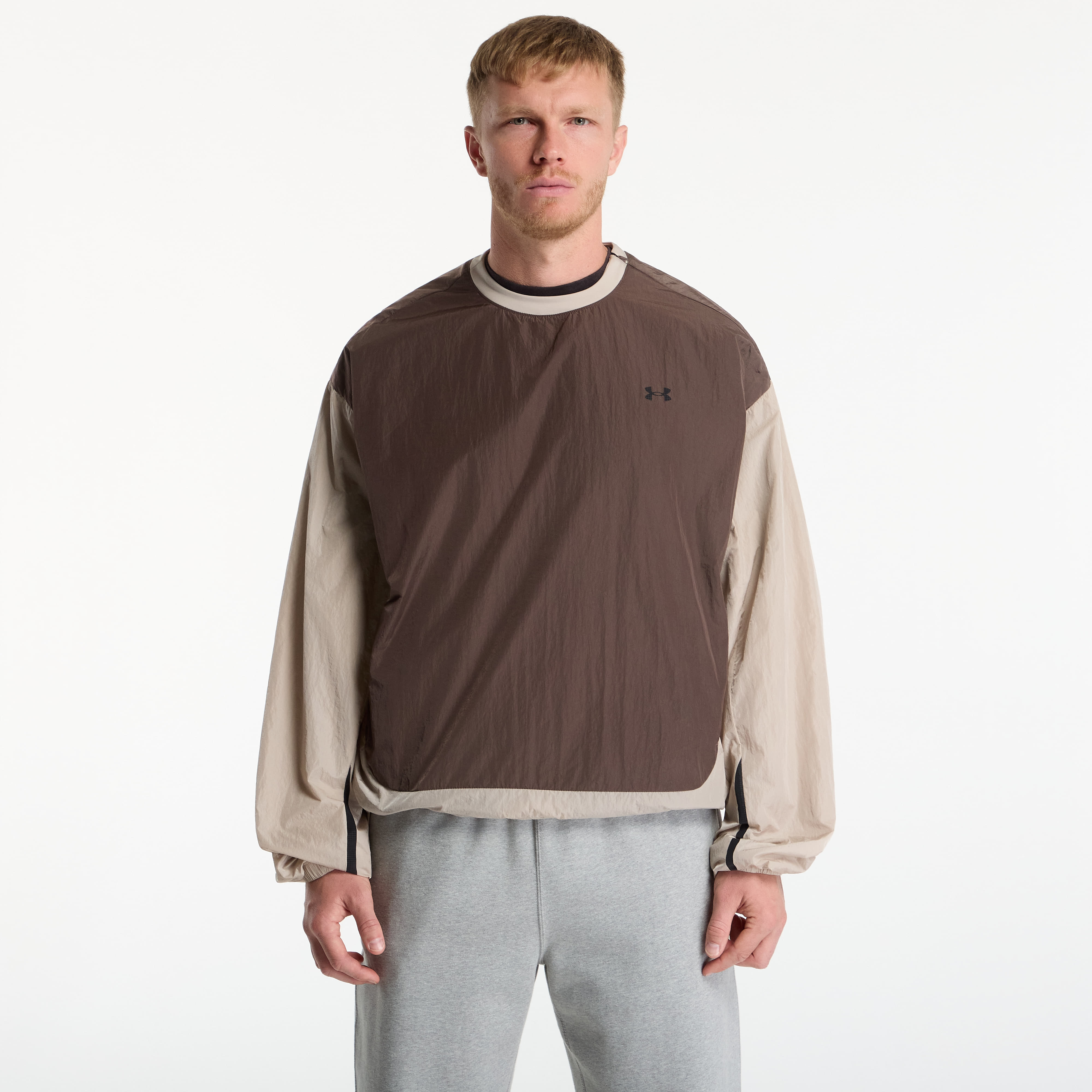 Суитшърт Under Armour Unstoppable CW Crew Peppercorn S