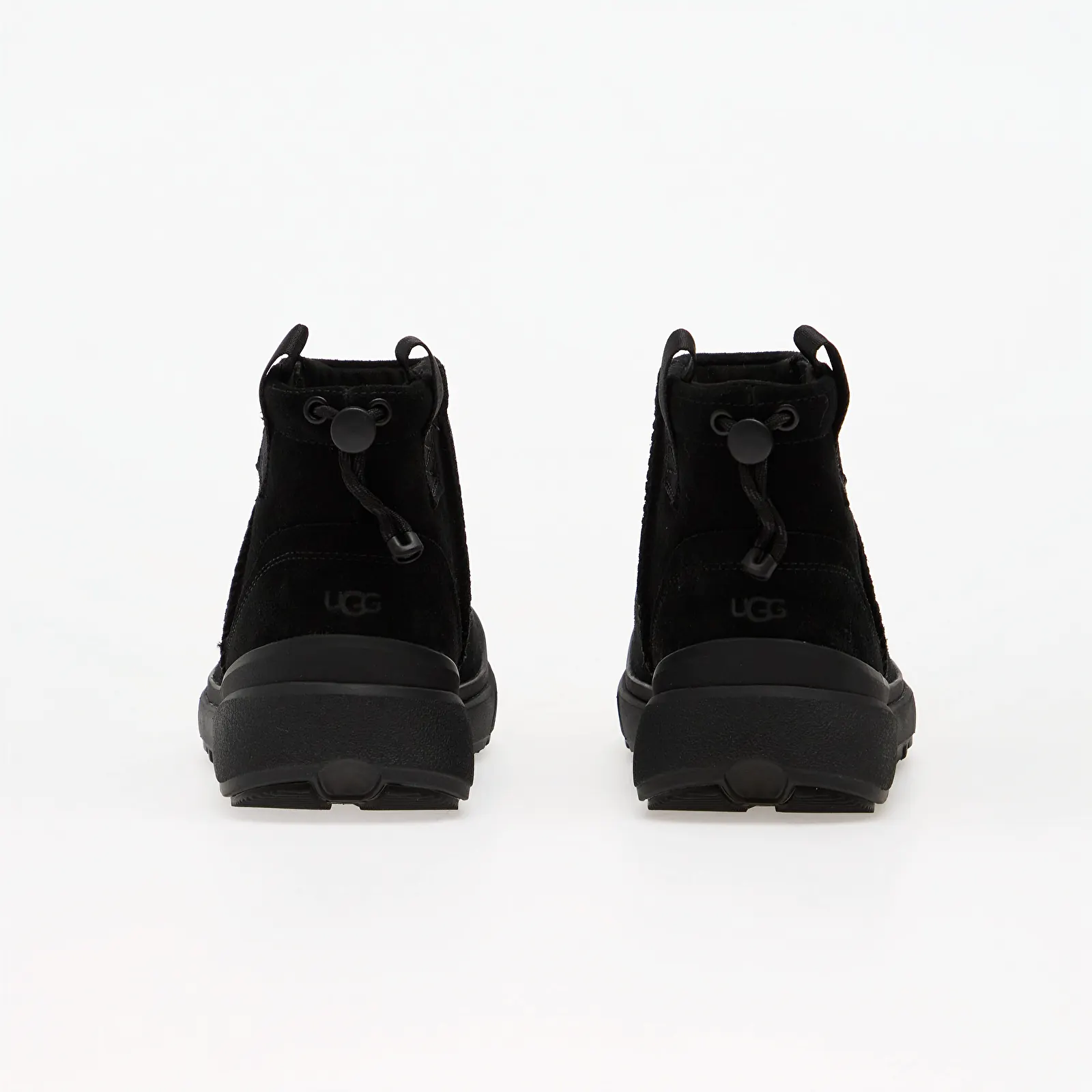 Meeste tossud ja kingad UGG M Classic Mini Outpost Black