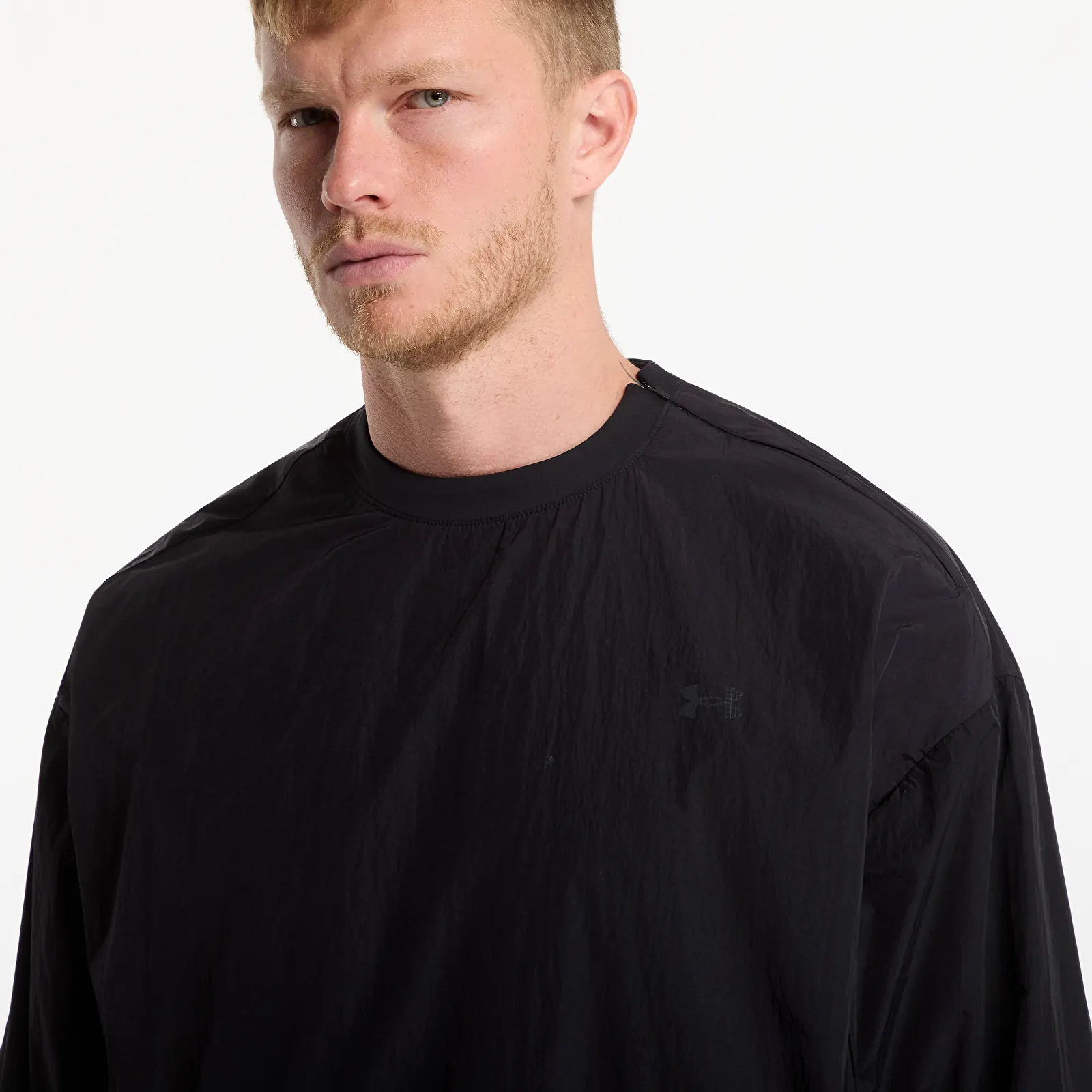 Herren-Sweatshirts Under Armour Unstoppable CW Crew Ultimate Black/ Black