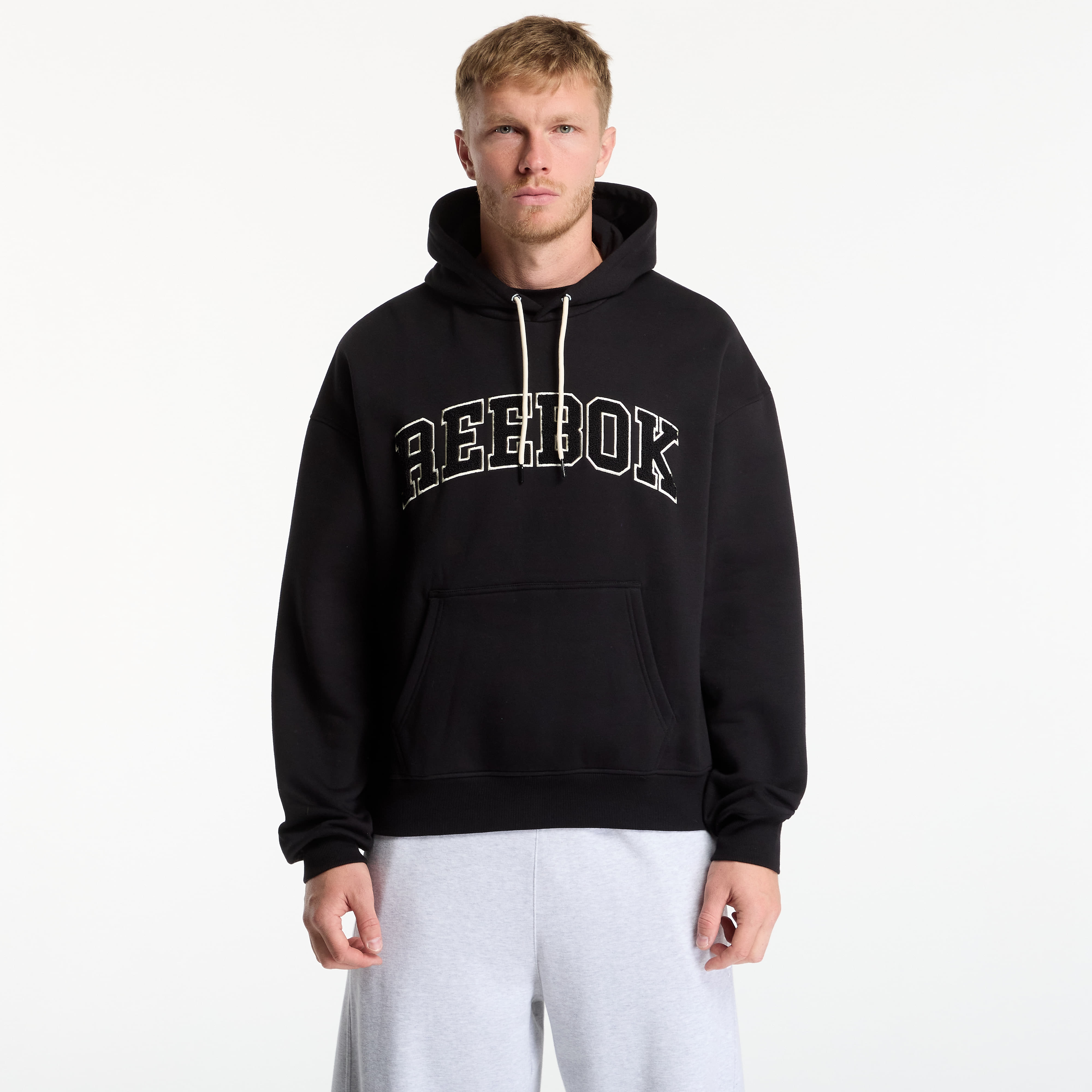 Суитшърт Reebok Varsity Relaxed Hoodie Black L