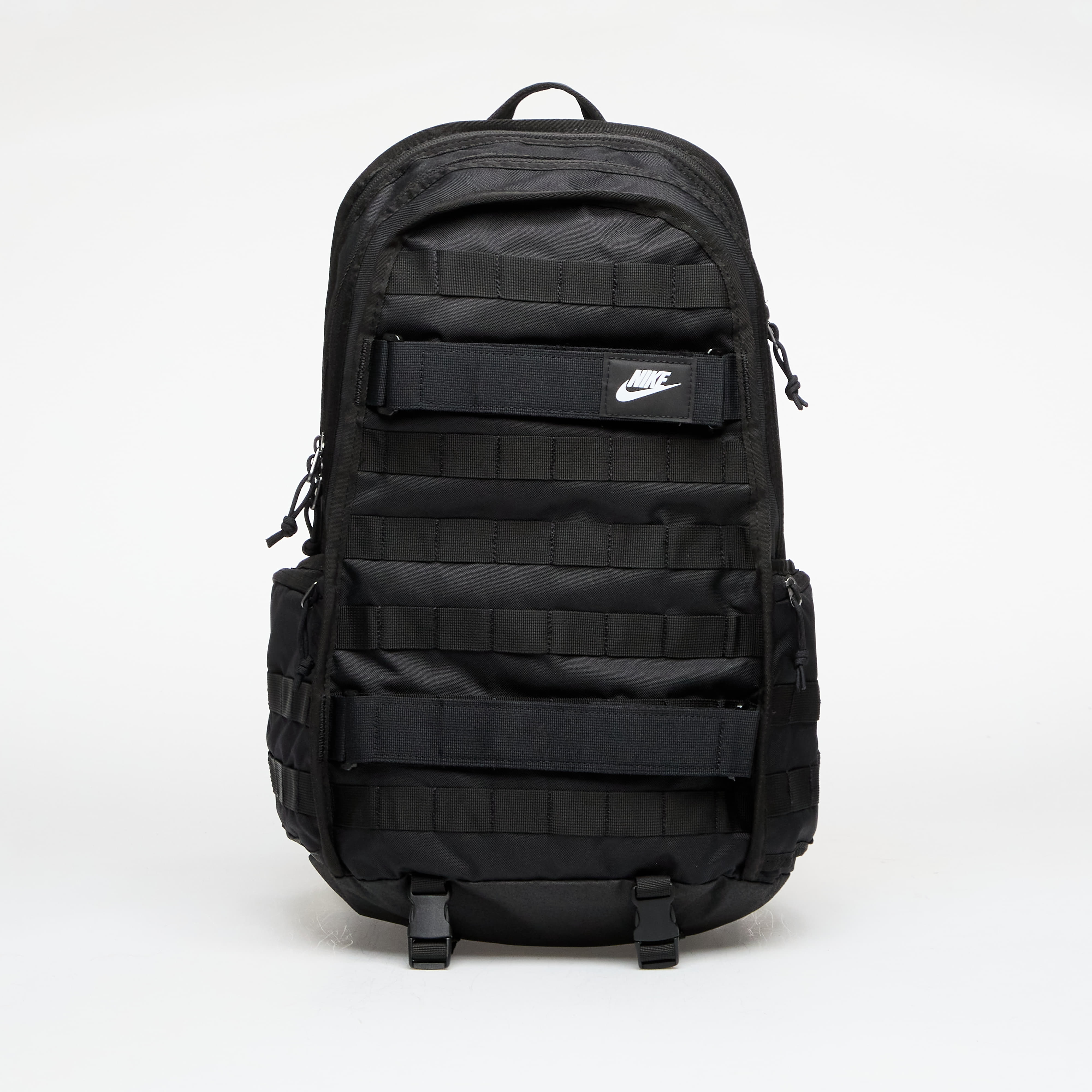 Раница Nike Sportswear RPM Backpack 26L Black/ Black/ White Universal