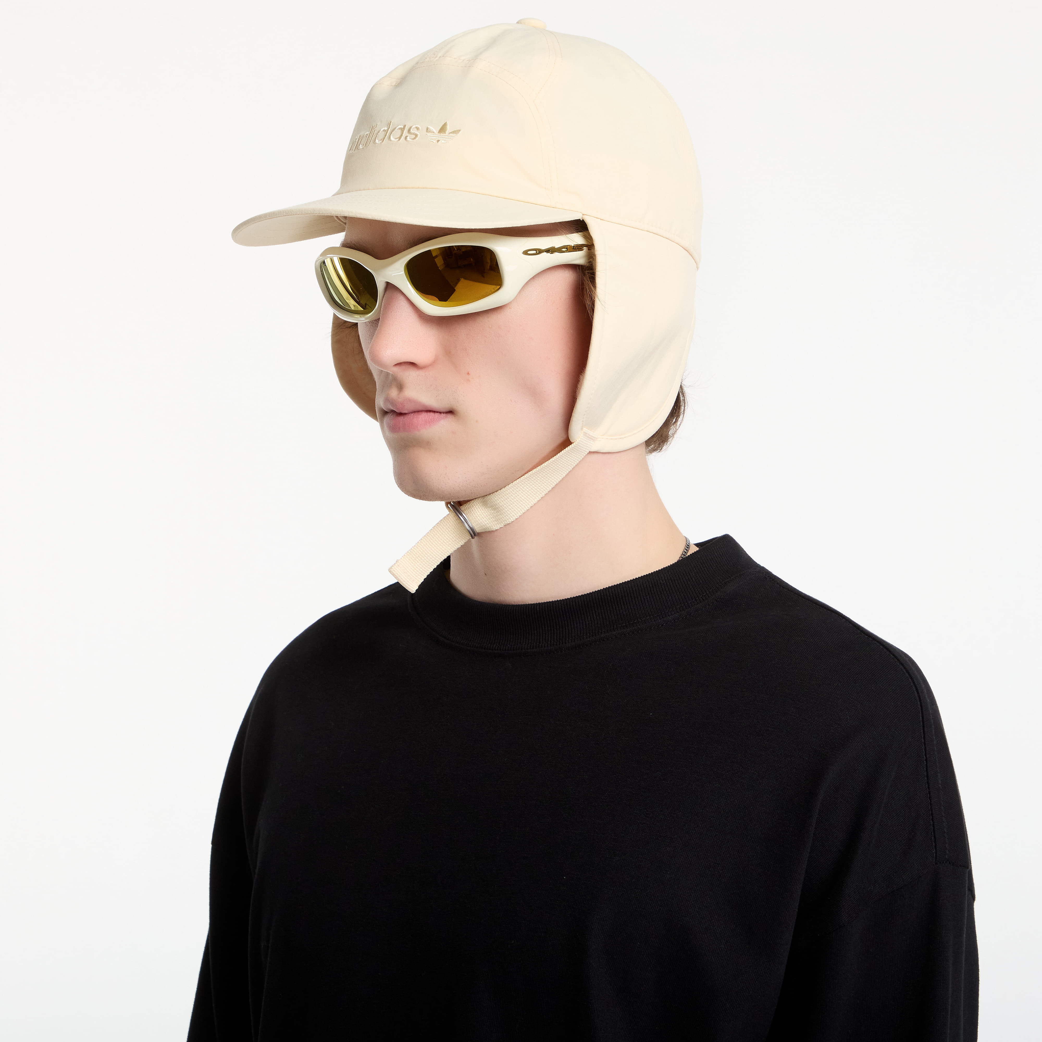 Шапка adidas Earflap Cap Warm Vanilla M