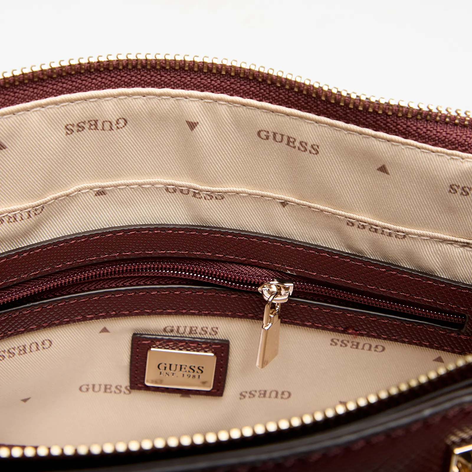 Сумки Guess Noelle II Sml Multi Comp Satchel Burgundy