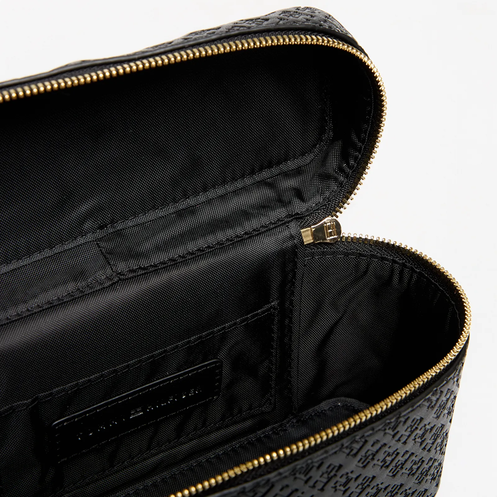 Handbags Tommy Hilfiger Th Icon Chain Vanity Bag Mono Black