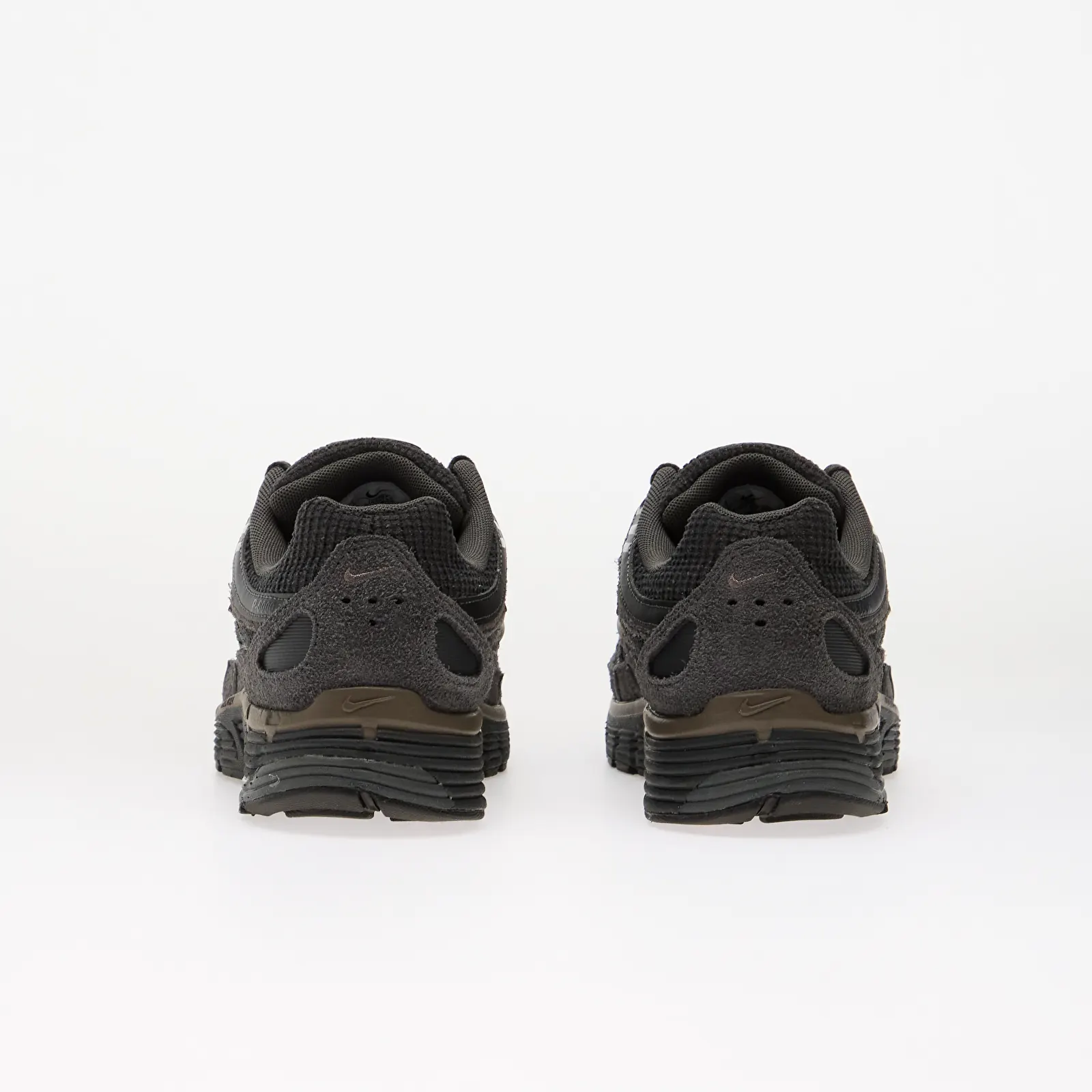Мужские кроссовки Nike P-6000 Iron Grey/ Black-Cave Stone-Anthracite
