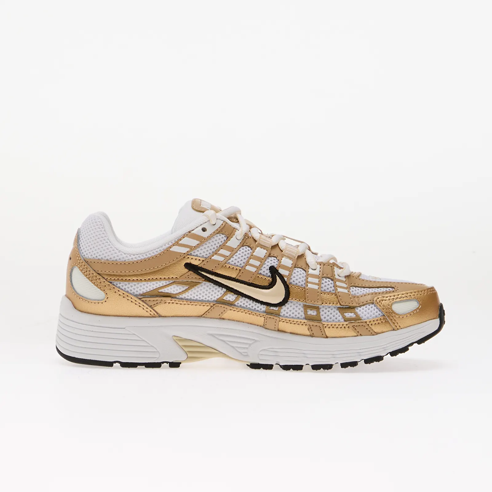 Жіночі кросівки Nike P-6000 White/ Sanddrift-Blur-Black