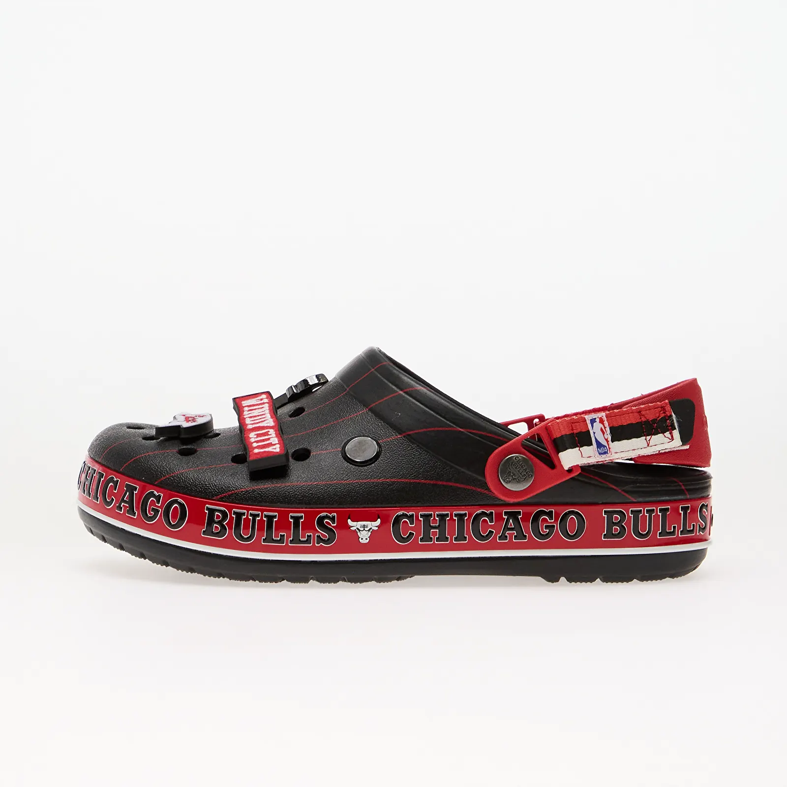 Мужские шлепанцы Crocs x NBA Chicago Bulls Hardwood Classics Crocband Clog Multi