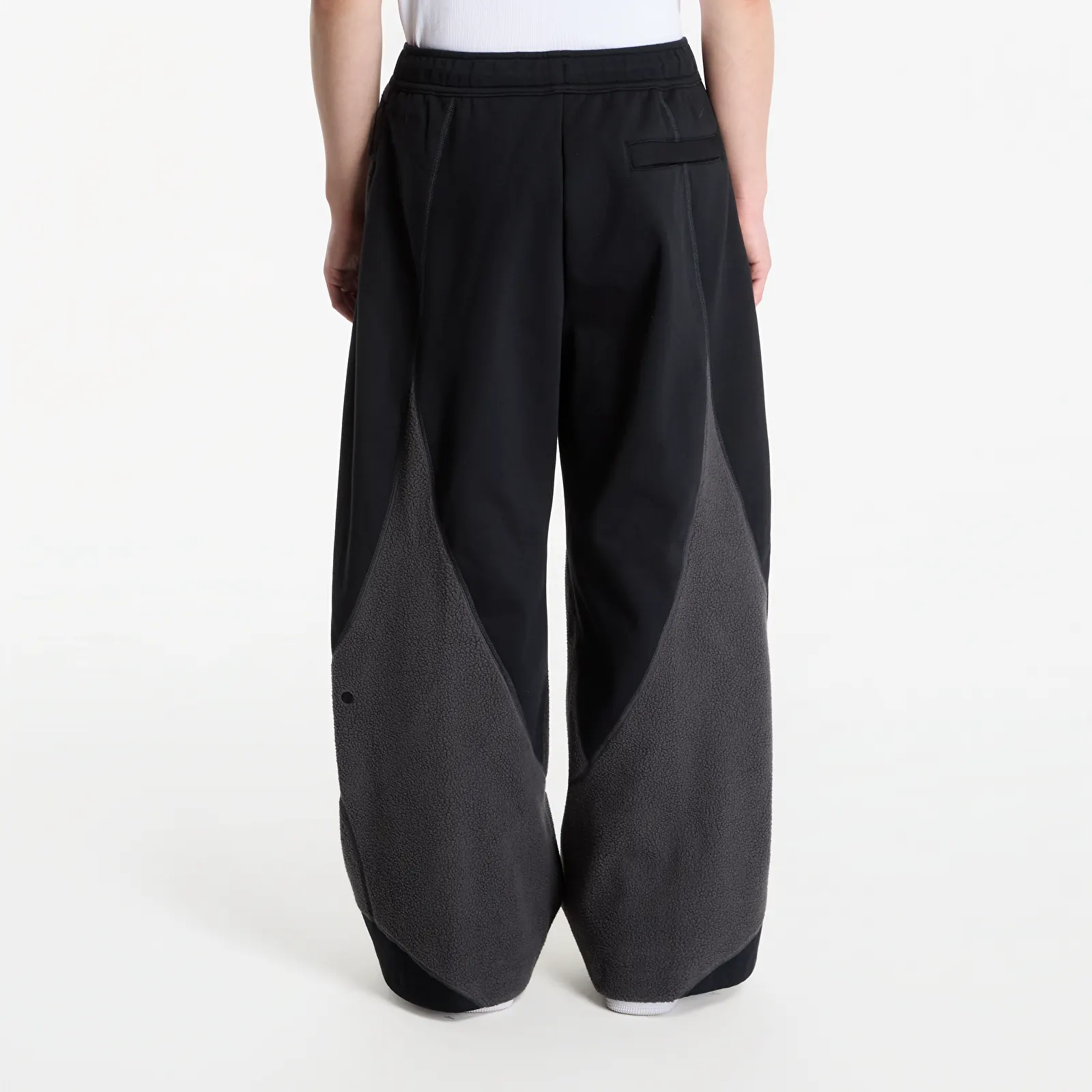 Moške trenirke  Nike Tech Boreas Loose Therma-FIT Open-Hem Pants Black/ Anthracite/ Black