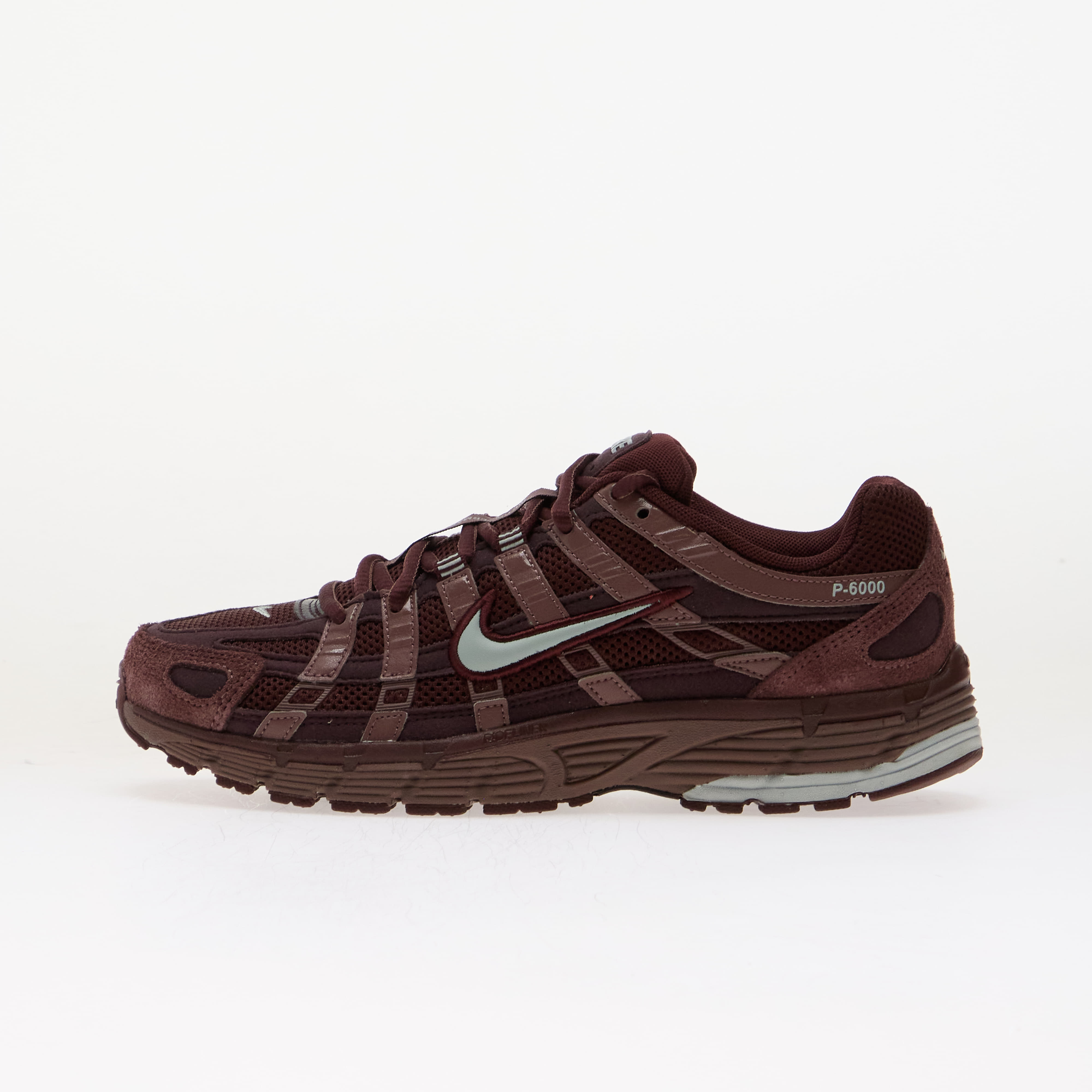 Сникърси Nike P-6000 Burgundy Crush/ Light Pumice-Burgundy Ash EUR 40.5