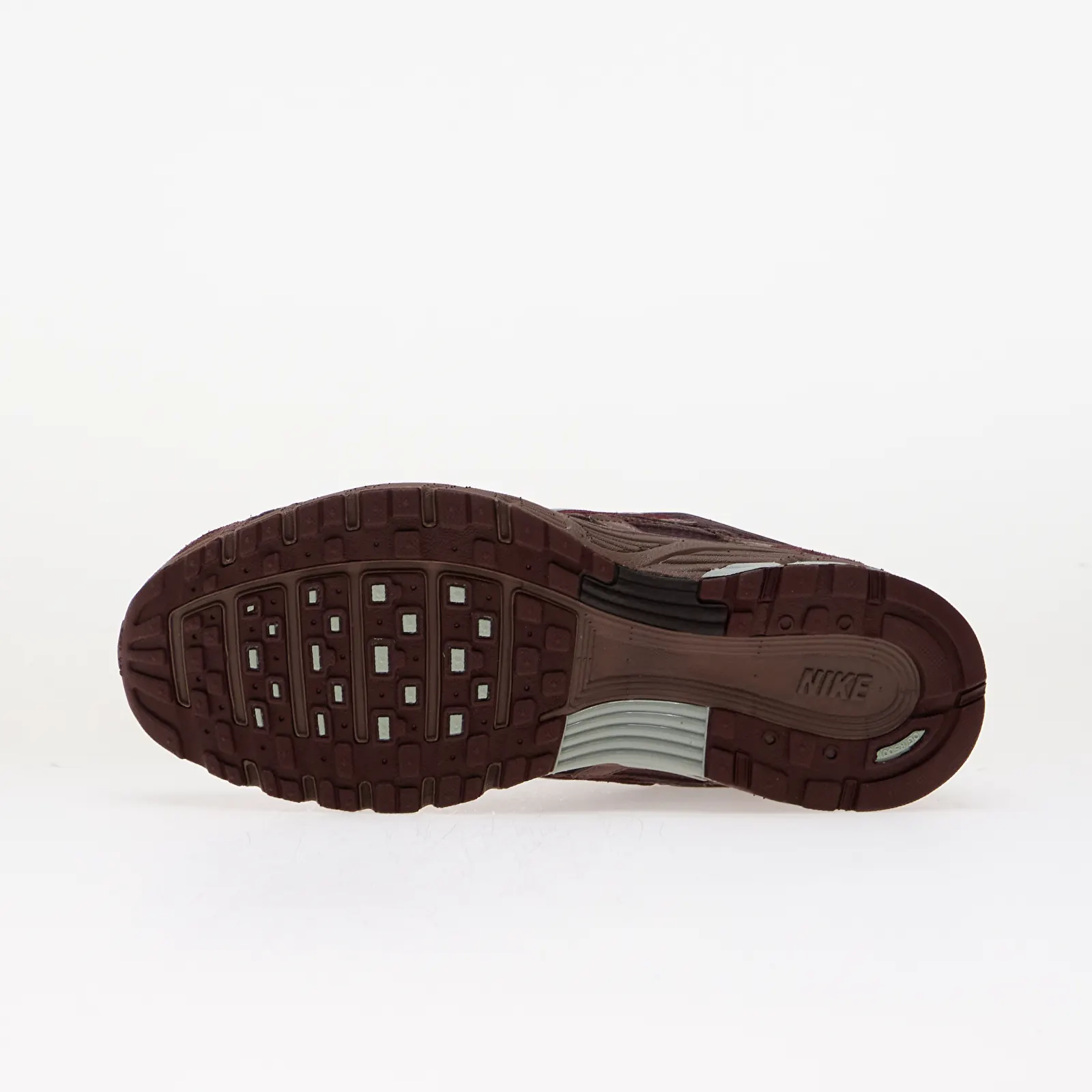 Sneakers voor dames Nike P-6000 Burgundy Crush/ Light Pumice-Burgundy Ash