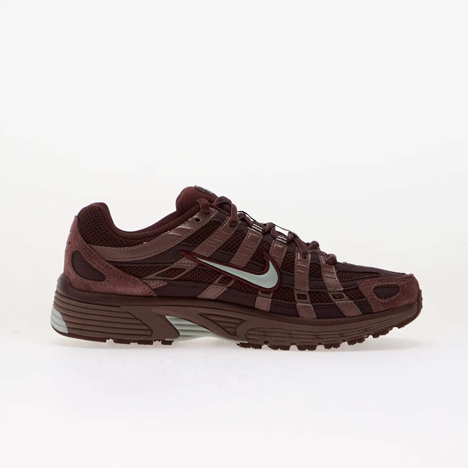 Sneakers voor dames Nike P-6000 Burgundy Crush/ Light Pumice-Burgundy Ash