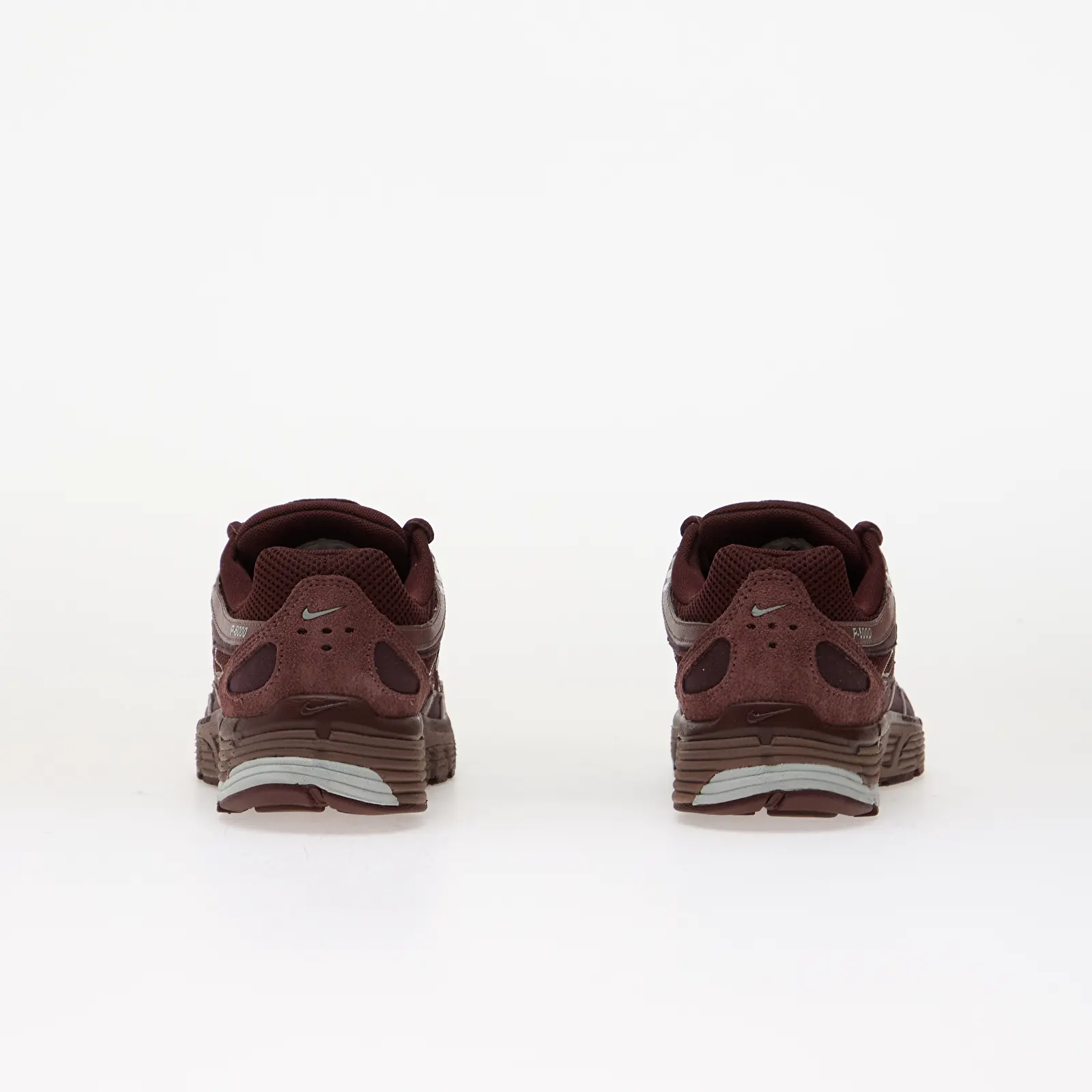 Sneakers voor dames Nike P-6000 Burgundy Crush/ Light Pumice-Burgundy Ash