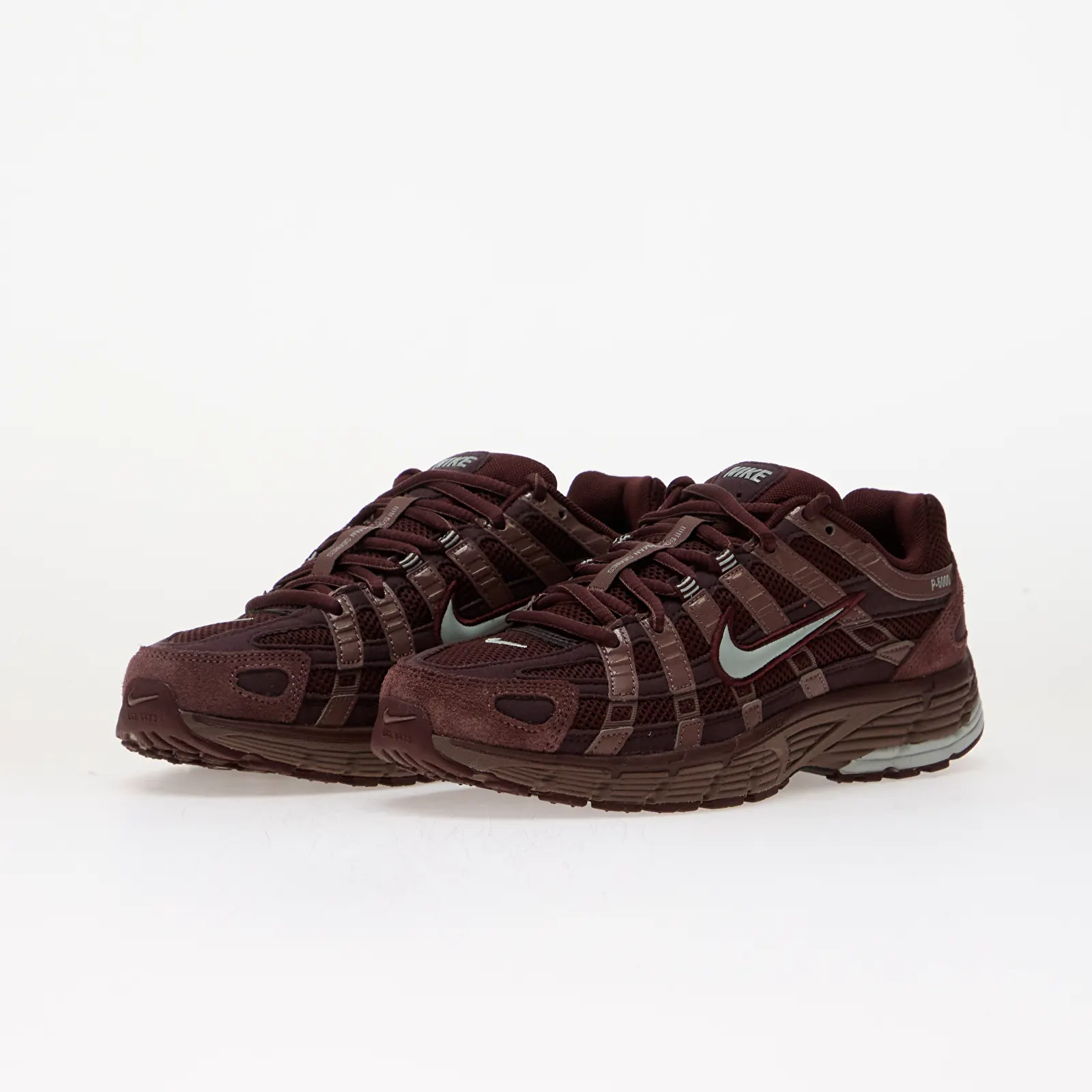 Sneakers voor dames Nike P-6000 Burgundy Crush/ Light Pumice-Burgundy Ash