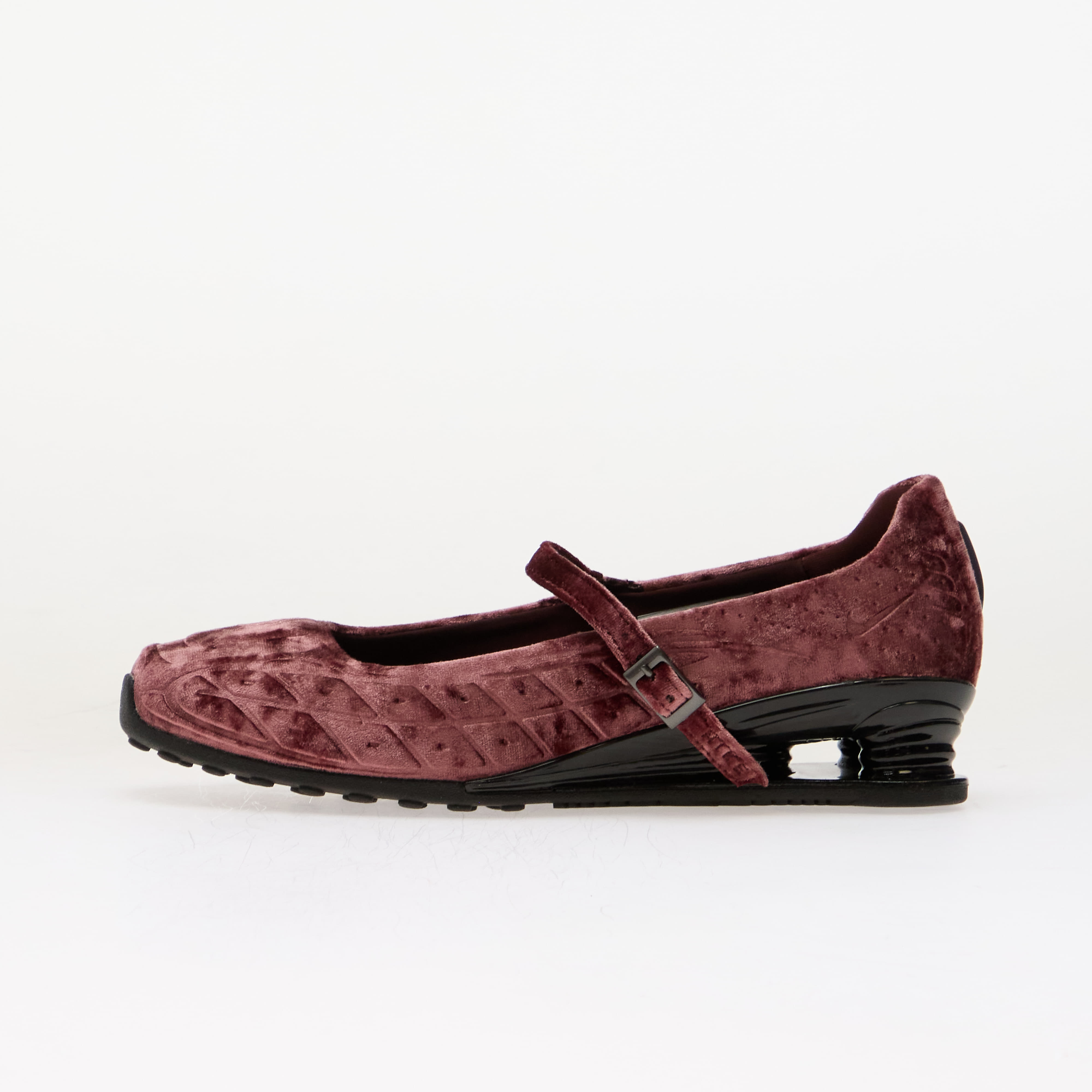 Сникърси Nike Shox Z Calistra Velvet Burgundy Crush/ Burgundy Crush-Black EUR 41