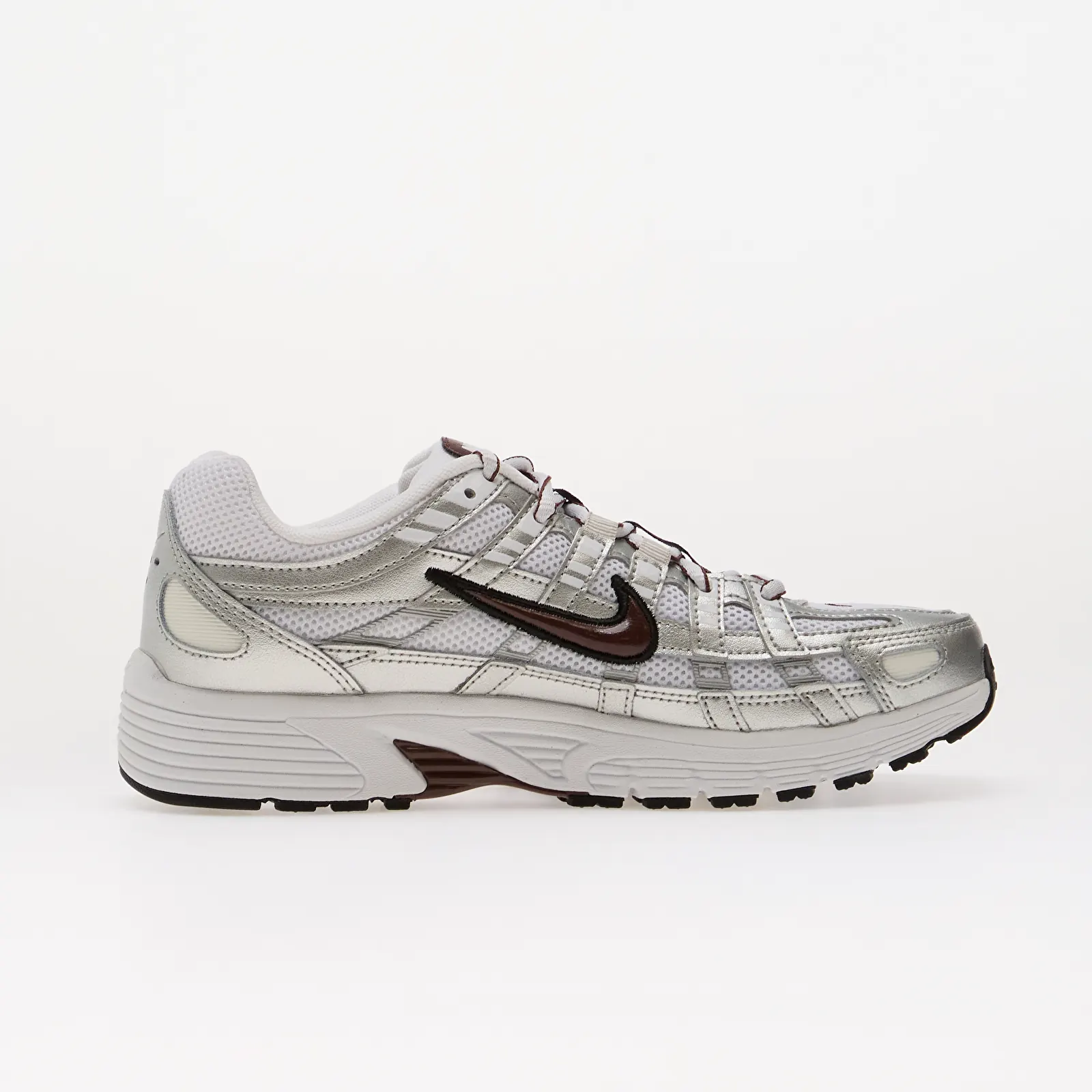 Sneakers til kvinder Nike P-6000 White/ Mystic Dates-Metallic Silver-Black
