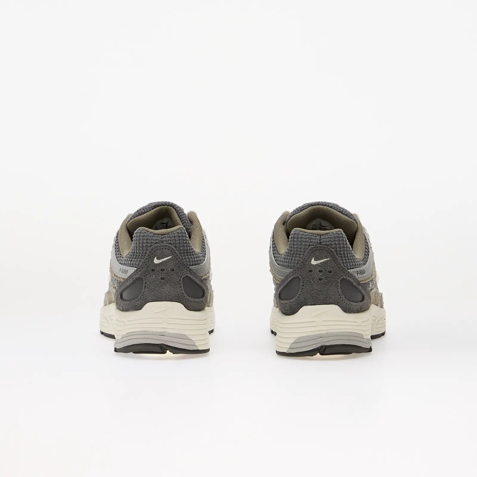 Sportschuhe für Männer Nike P-6000 Iron Grey/ Sail-Light Army