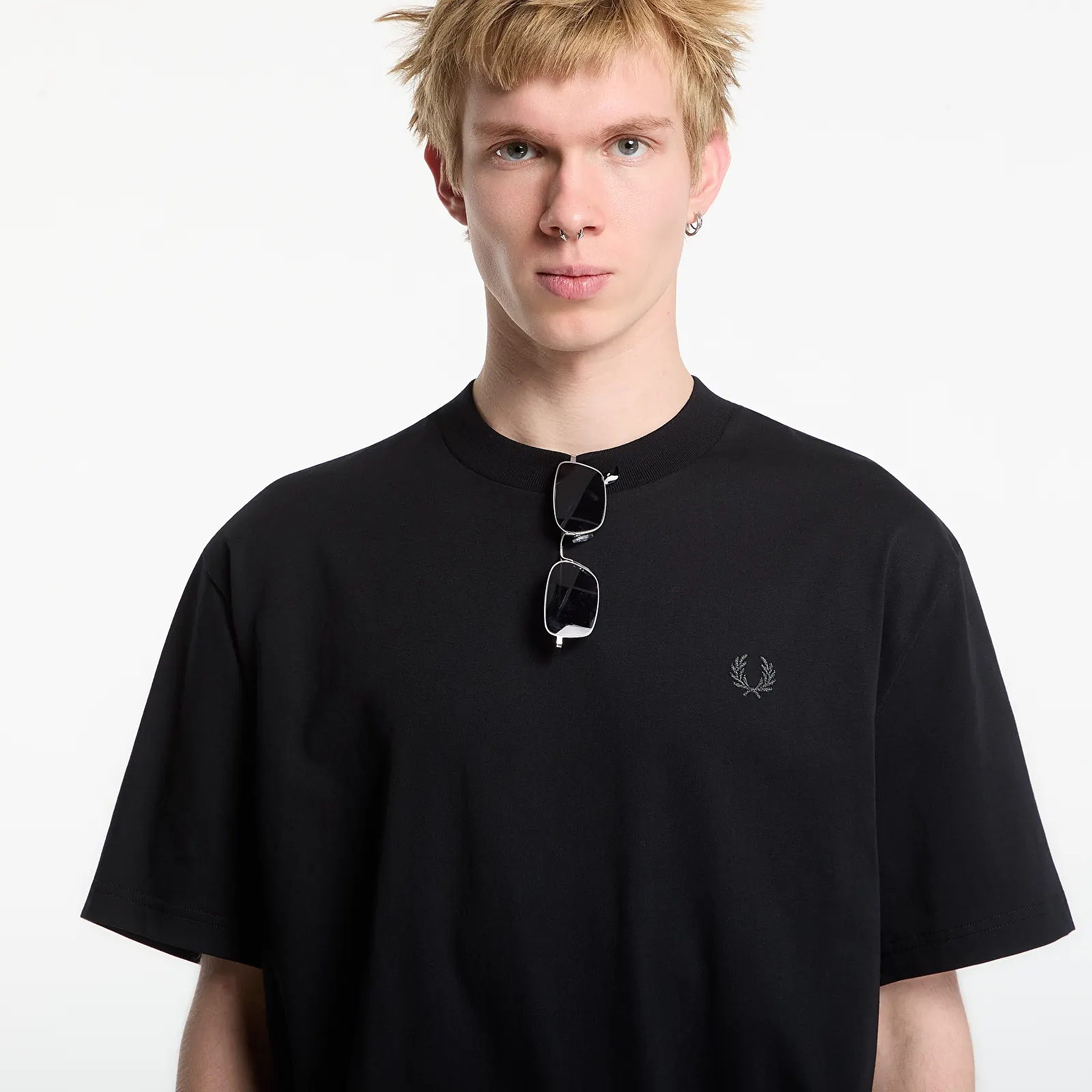 Men's T-shirts FRED PERRY Reflective Print Tshirt Black