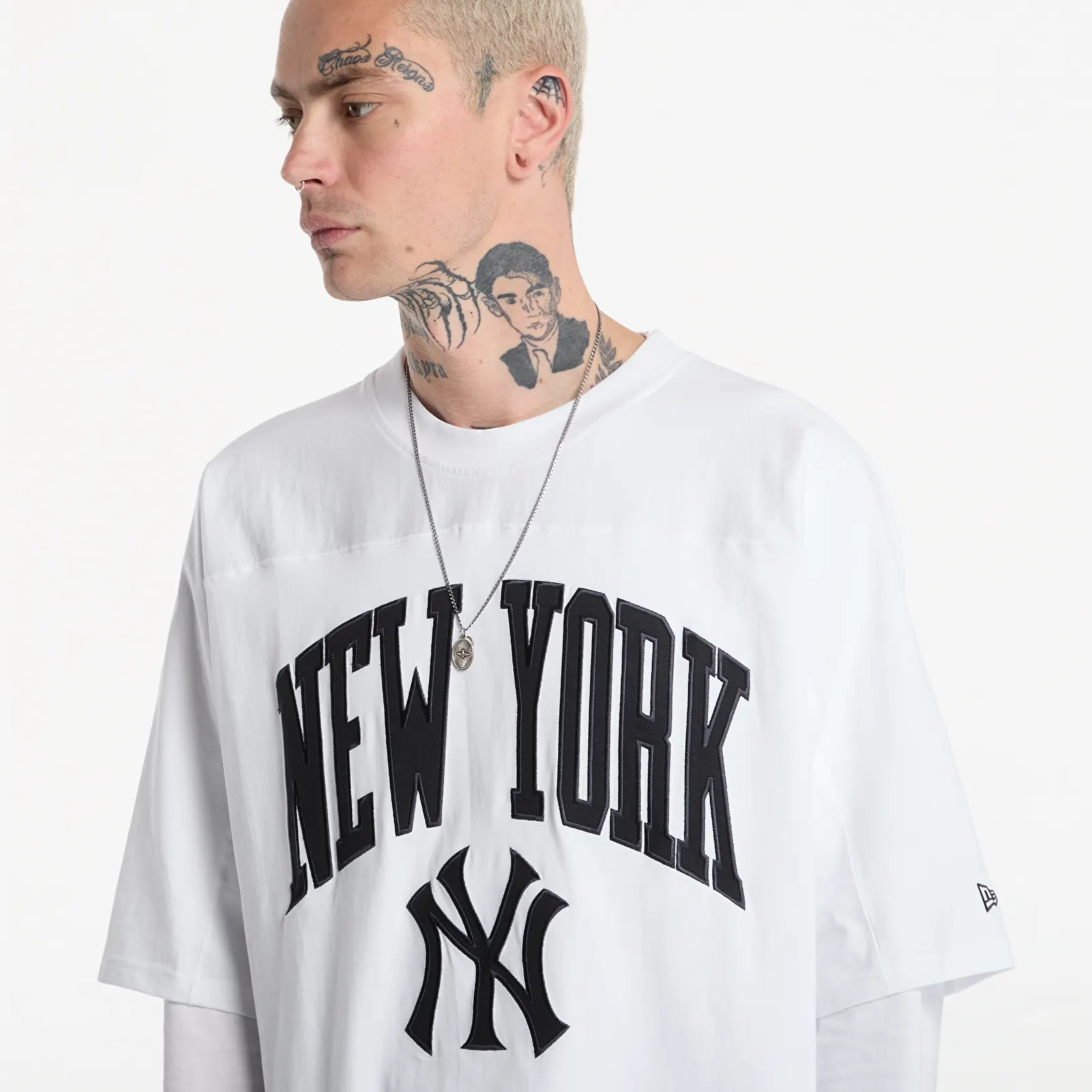 T-shirts homme New Era MLB Arch Graphic OS Tee New York Yankees UNISEX White