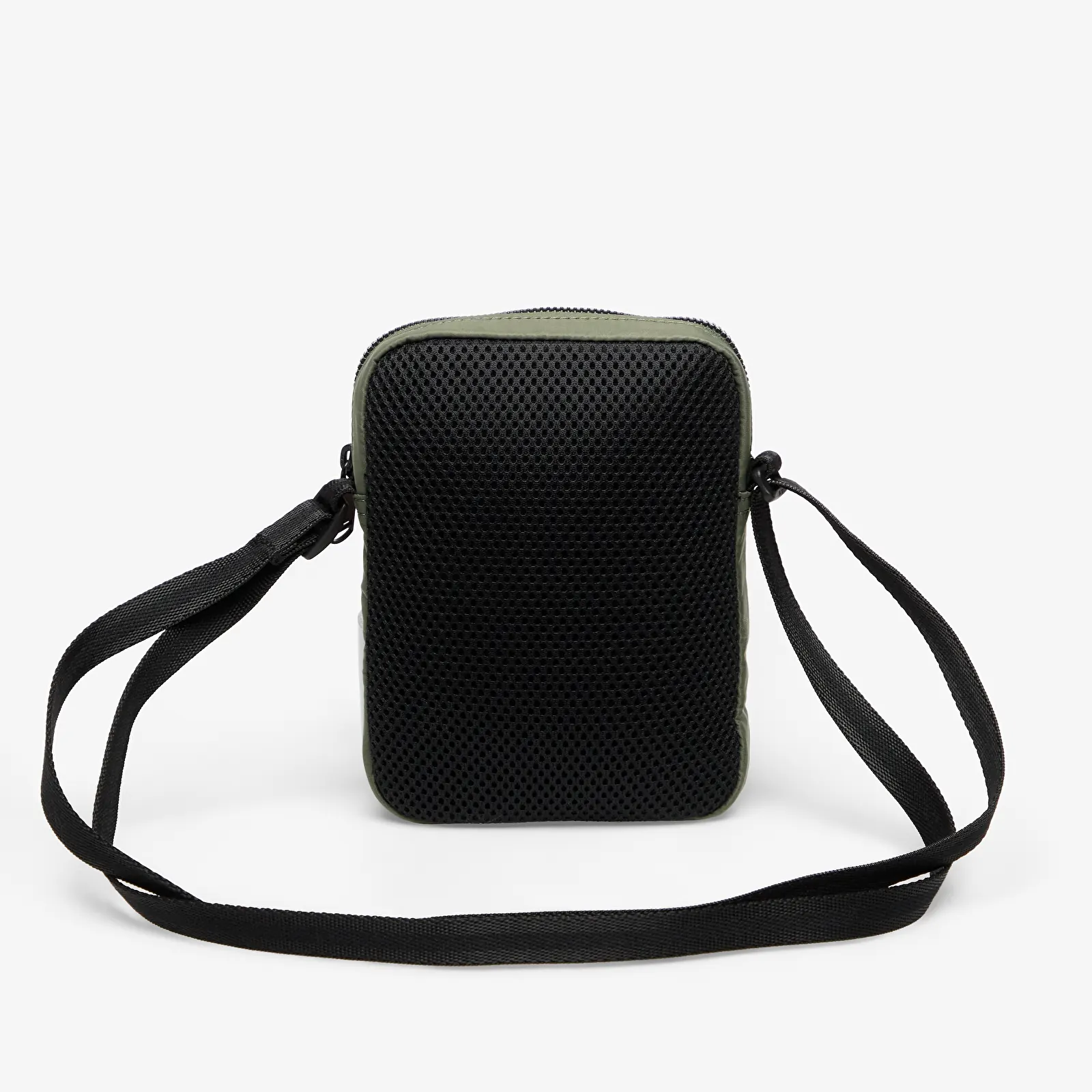 Crossbody чанти FRED PERRY Crinkle Nylon Small Side Black