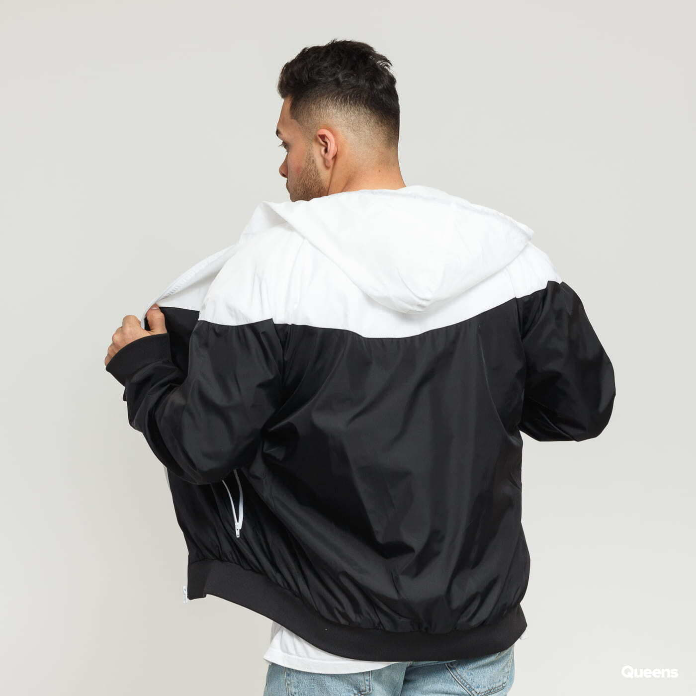 Windbreakers Urban Classics Arrow Windrunner Black/ White